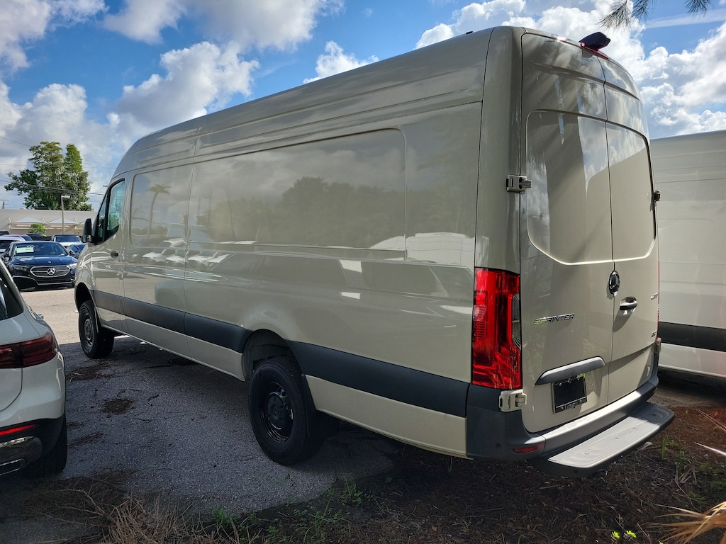New 2025 Mercedes-Benz Sprinter 2500 High Roof 4-Cyl Diesel HO Van Extended Cargo Van