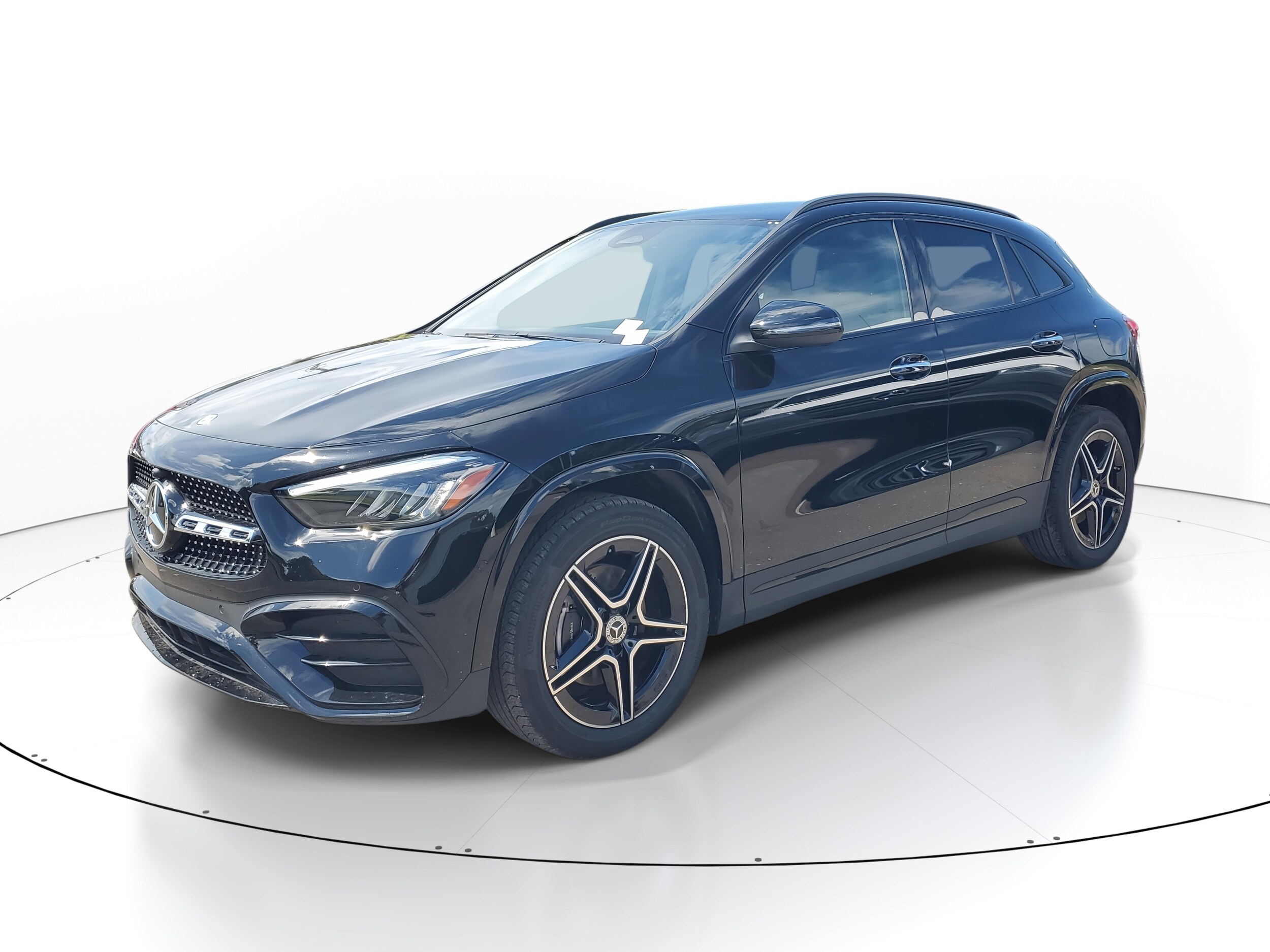 2025 Mercedes Benz GLA 250 photo 3