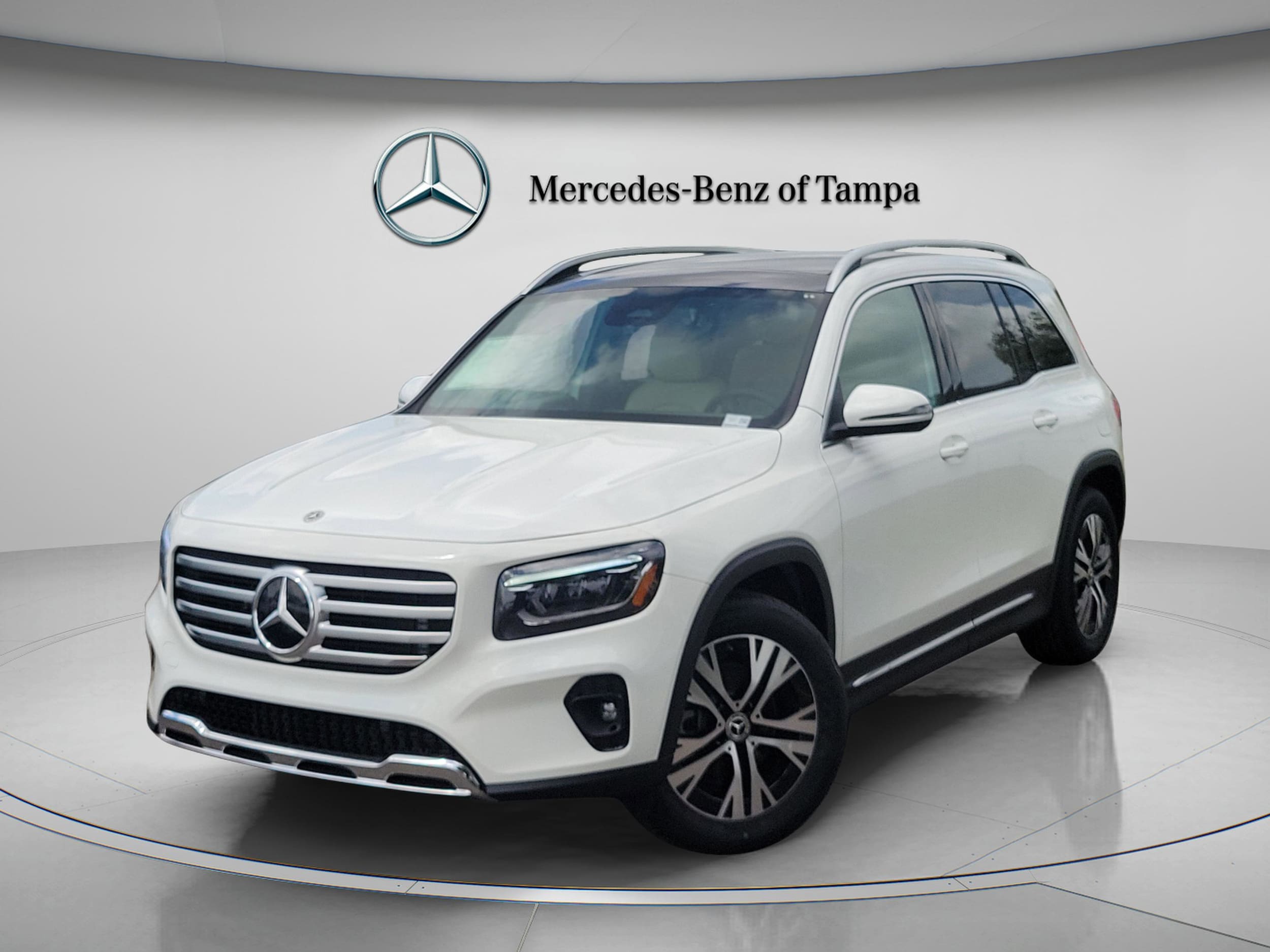 2026 Mercedes-Benz GLB GLB 250's photo