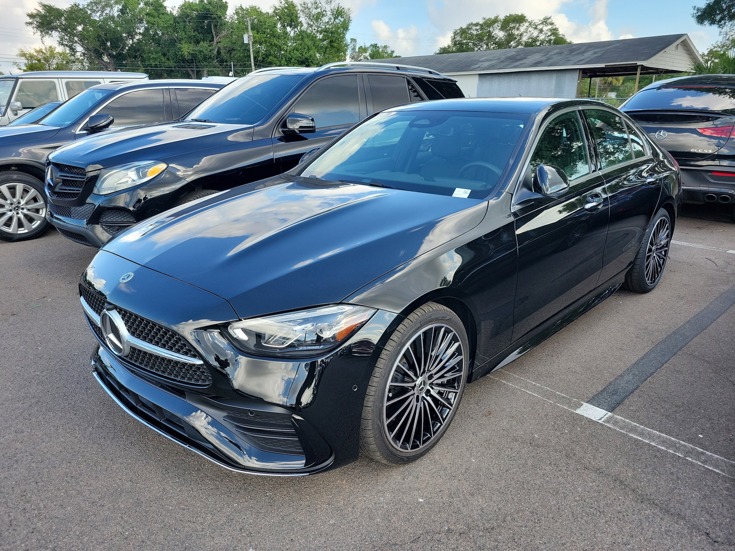 2026 Mercedes-Benz C-Class C 300's photo