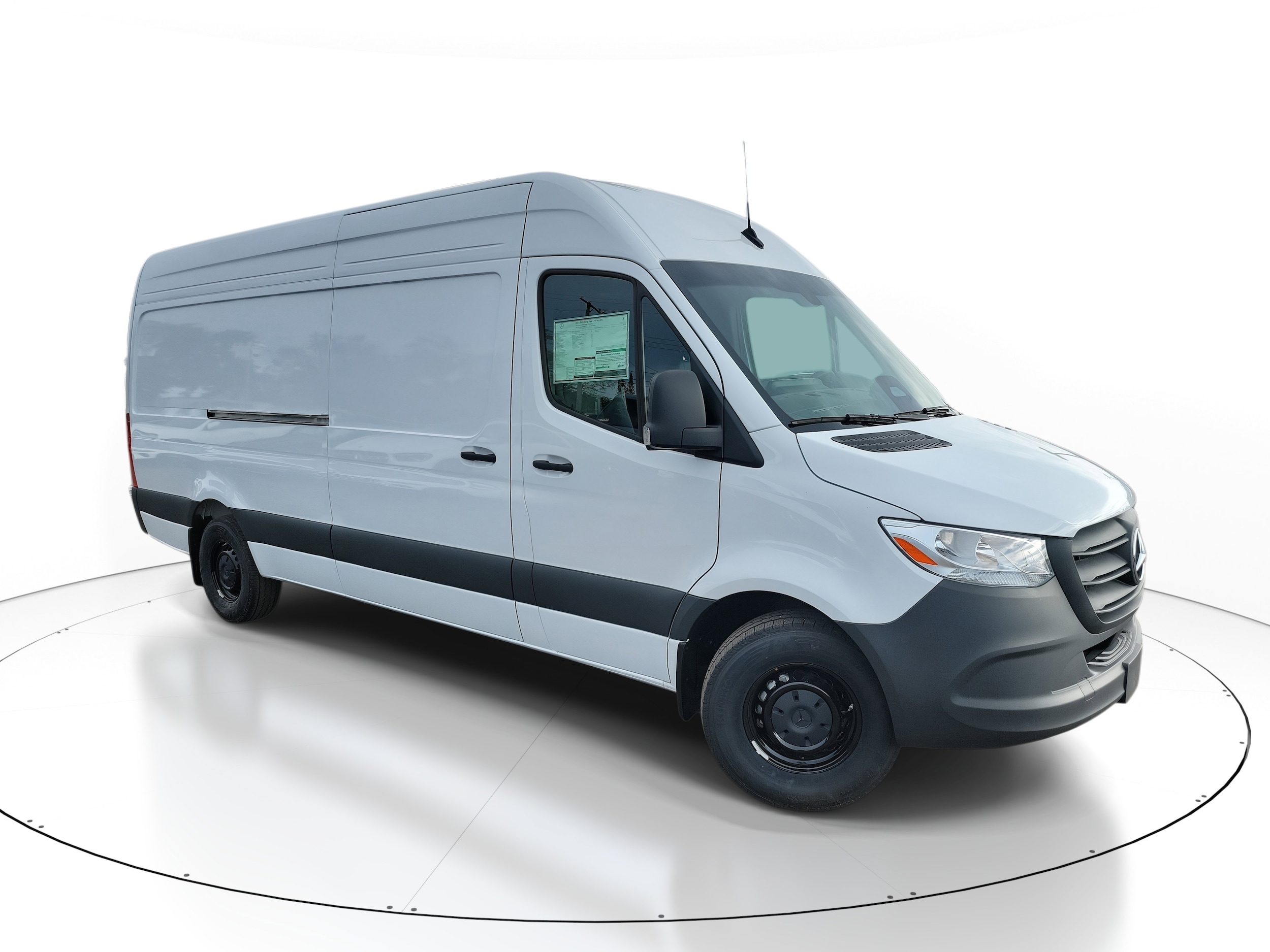 2025 Mercedes-Benz Sprinter Cargo Van Base's photo