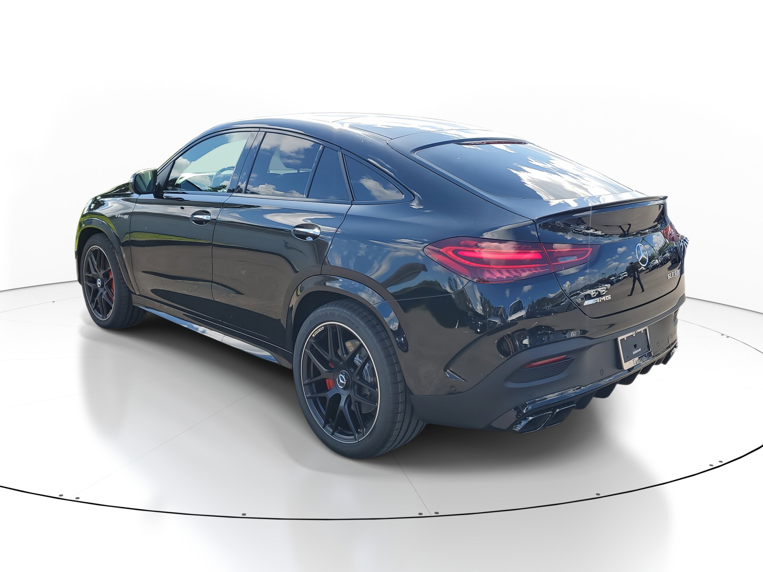 2026 Mercedes Benz GLE AMG 63 S photo 2