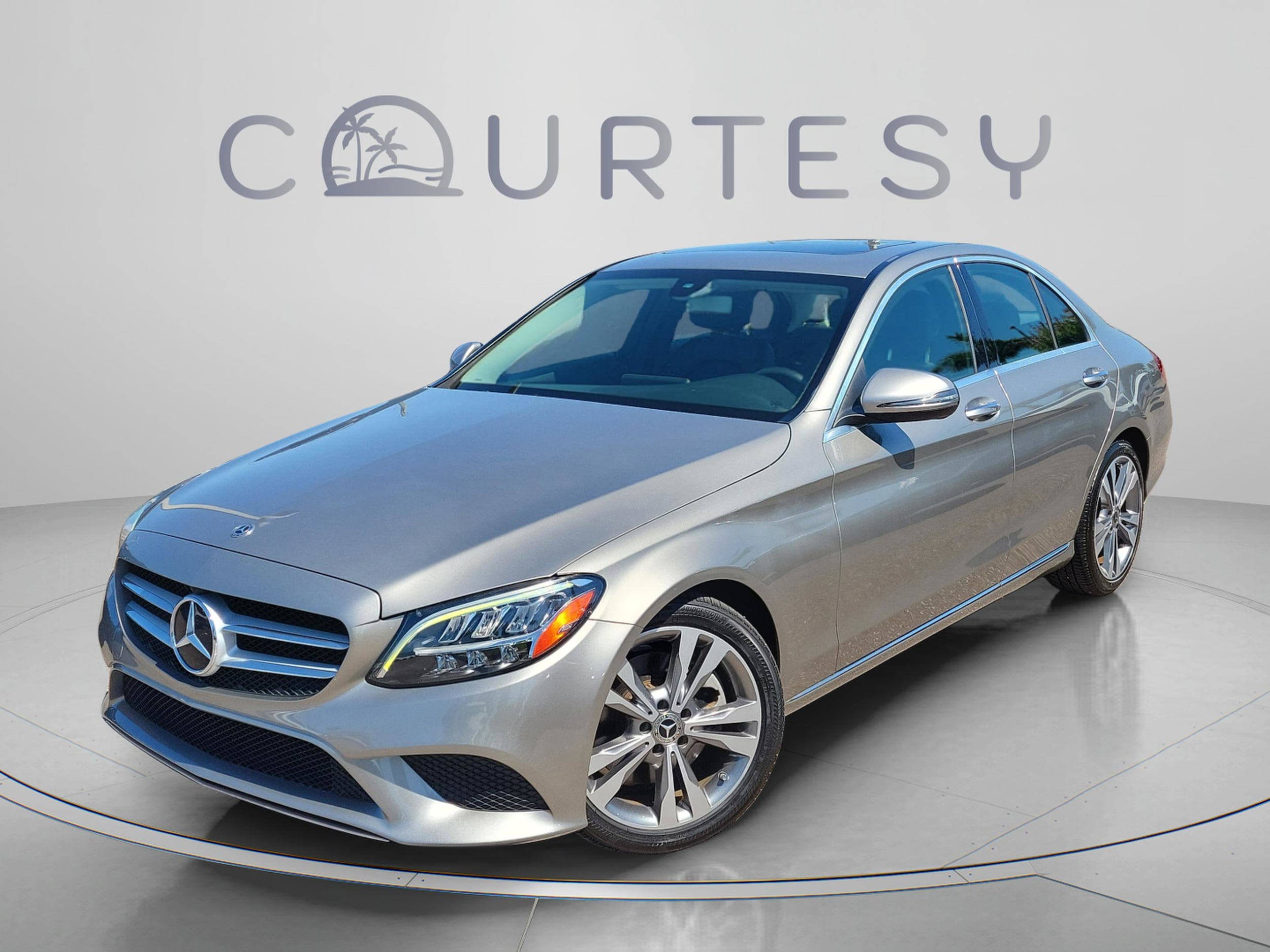 2019 Mercedes-Benz C-Class C300's photo