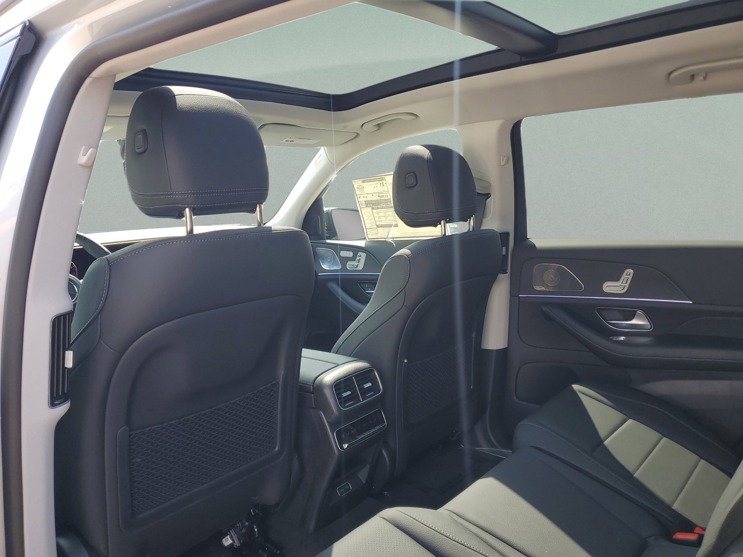 2026 Mercedes-Benz GLS Base - Photo 11