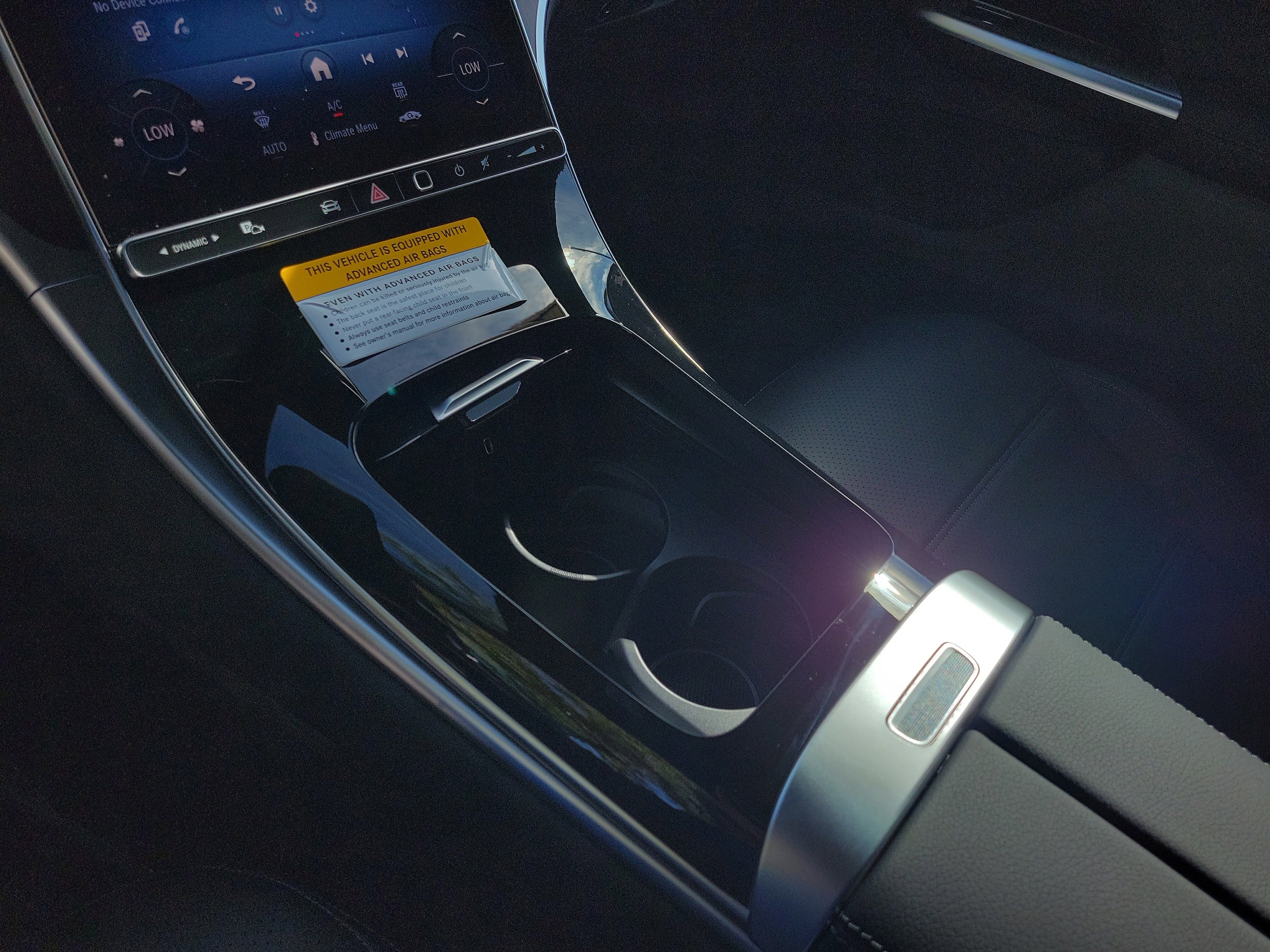 2026 Mercedes-Benz GLC Base's photo