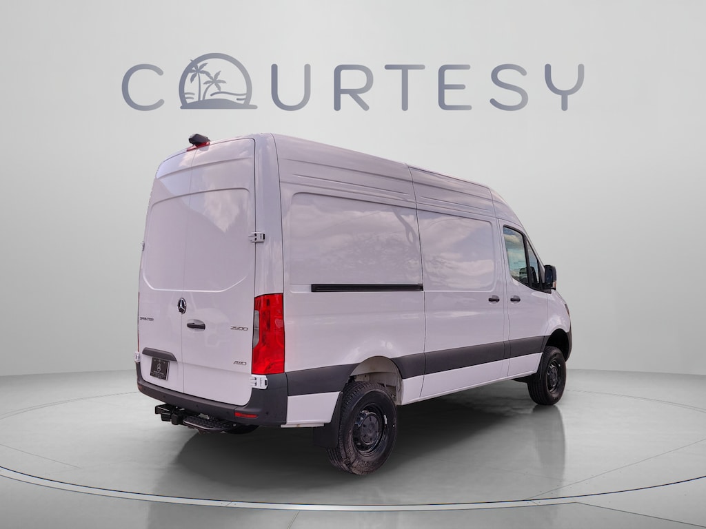 New 2026 Mercedes-Benz Sprinter 2500 Standard Roof 4-Cyl Diesel HO Van Cargo Van