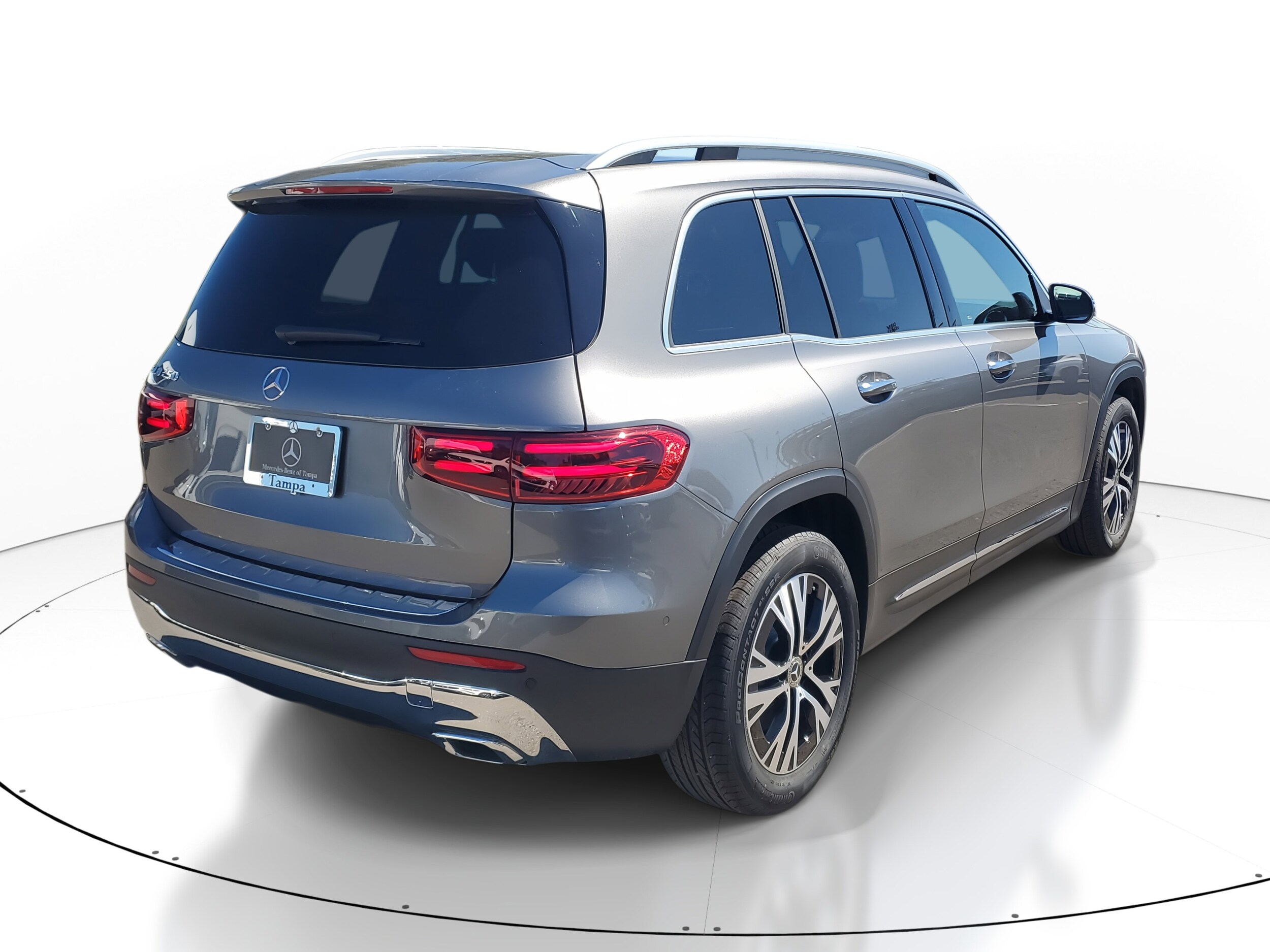 2026 Mercedes Benz GLB 250 photo 3