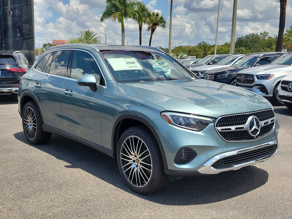 New 2026 Mercedes-Benz GLC 300 SUV
