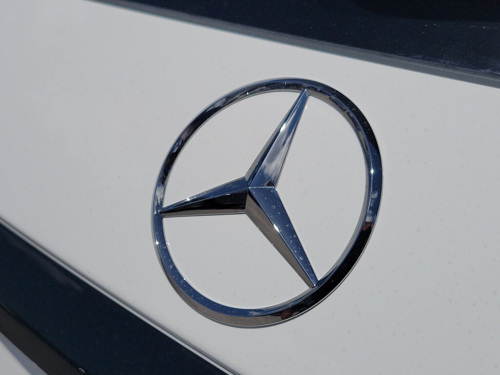New 2027 Mercedes-Benz GLC 300 Base SUV