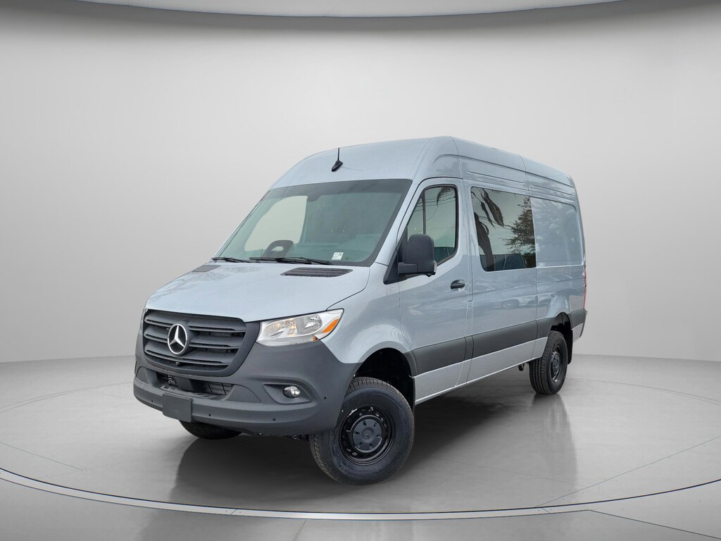 New 2026 Mercedes-Benz Sprinter 2500 Standard Roof 4-Cyl Diesel HO Van Crew Van
