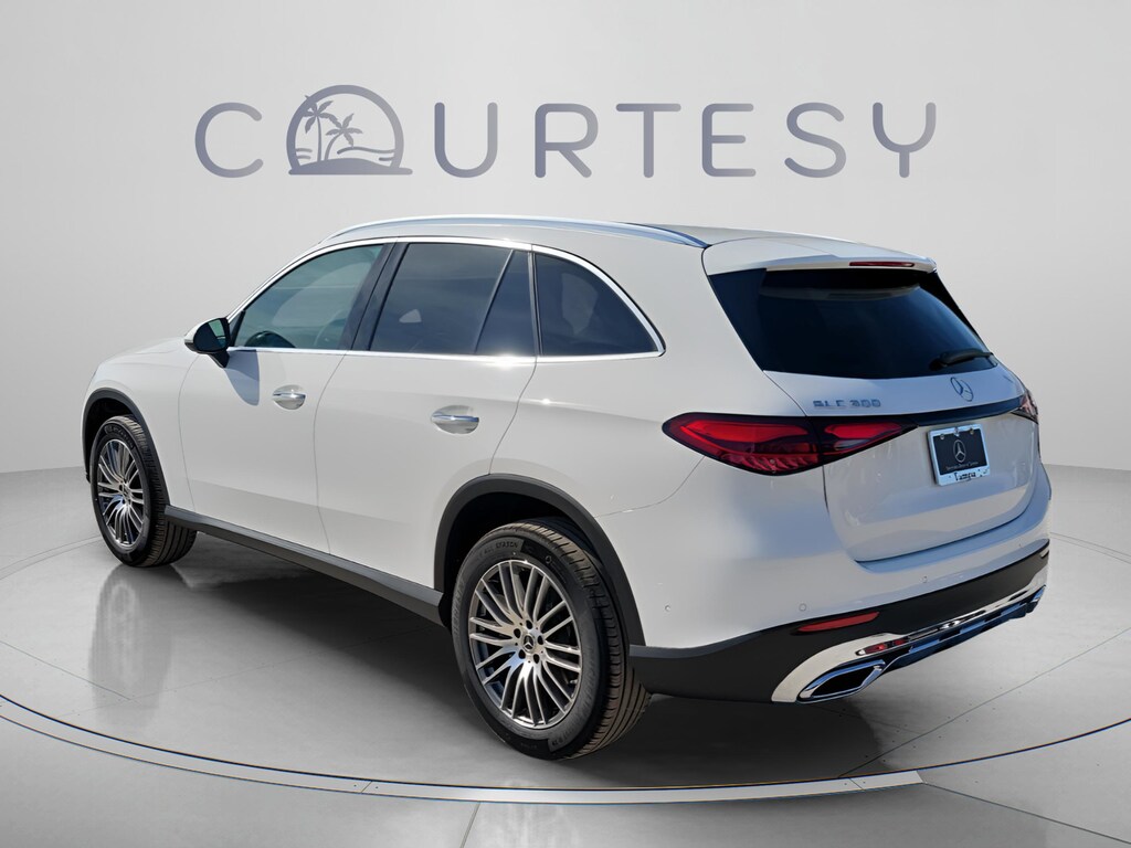 New 2026 Mercedes-Benz GLC 300 SUV