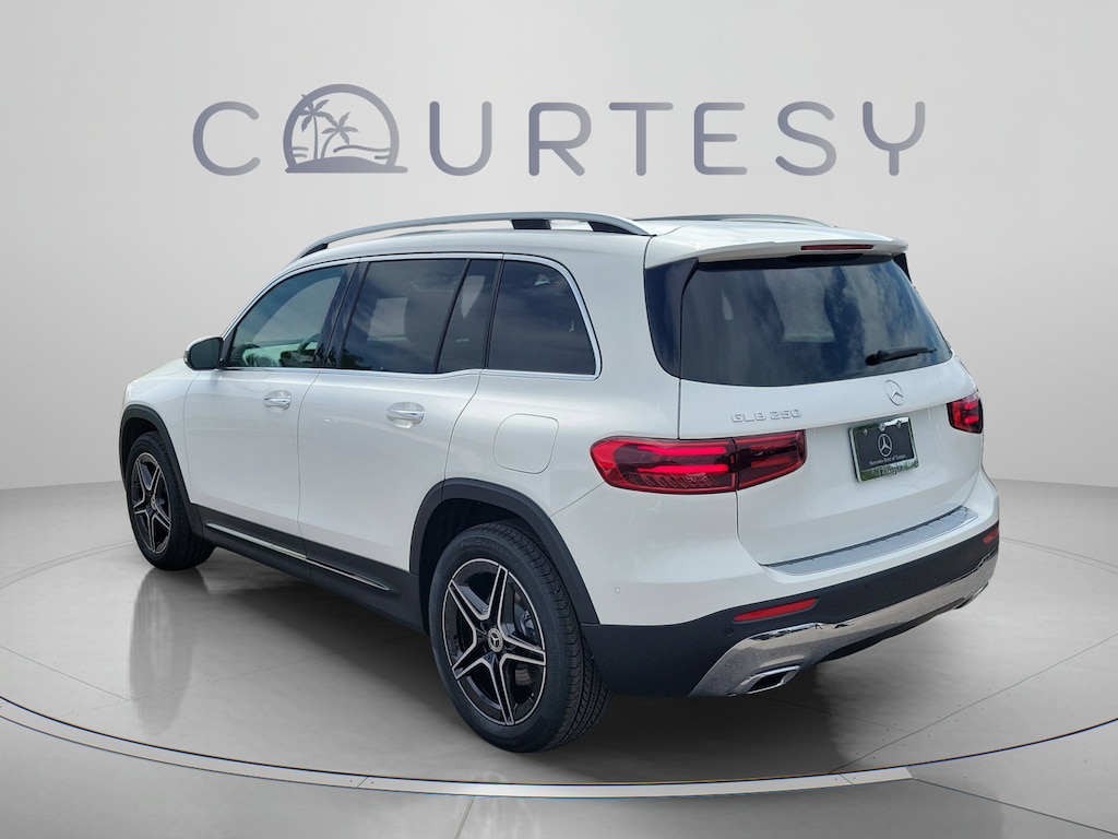 New 2026 Mercedes-Benz GLB 250 SUV
