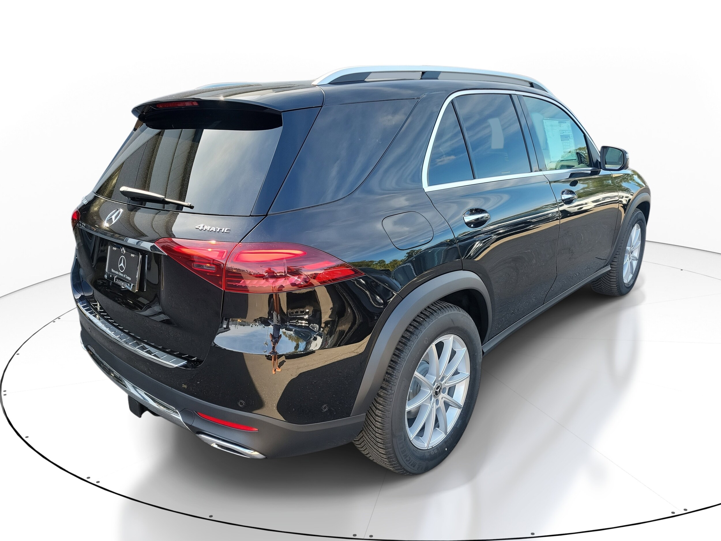 2026 Mercedes Benz GLE 350 4MATIC photo 4