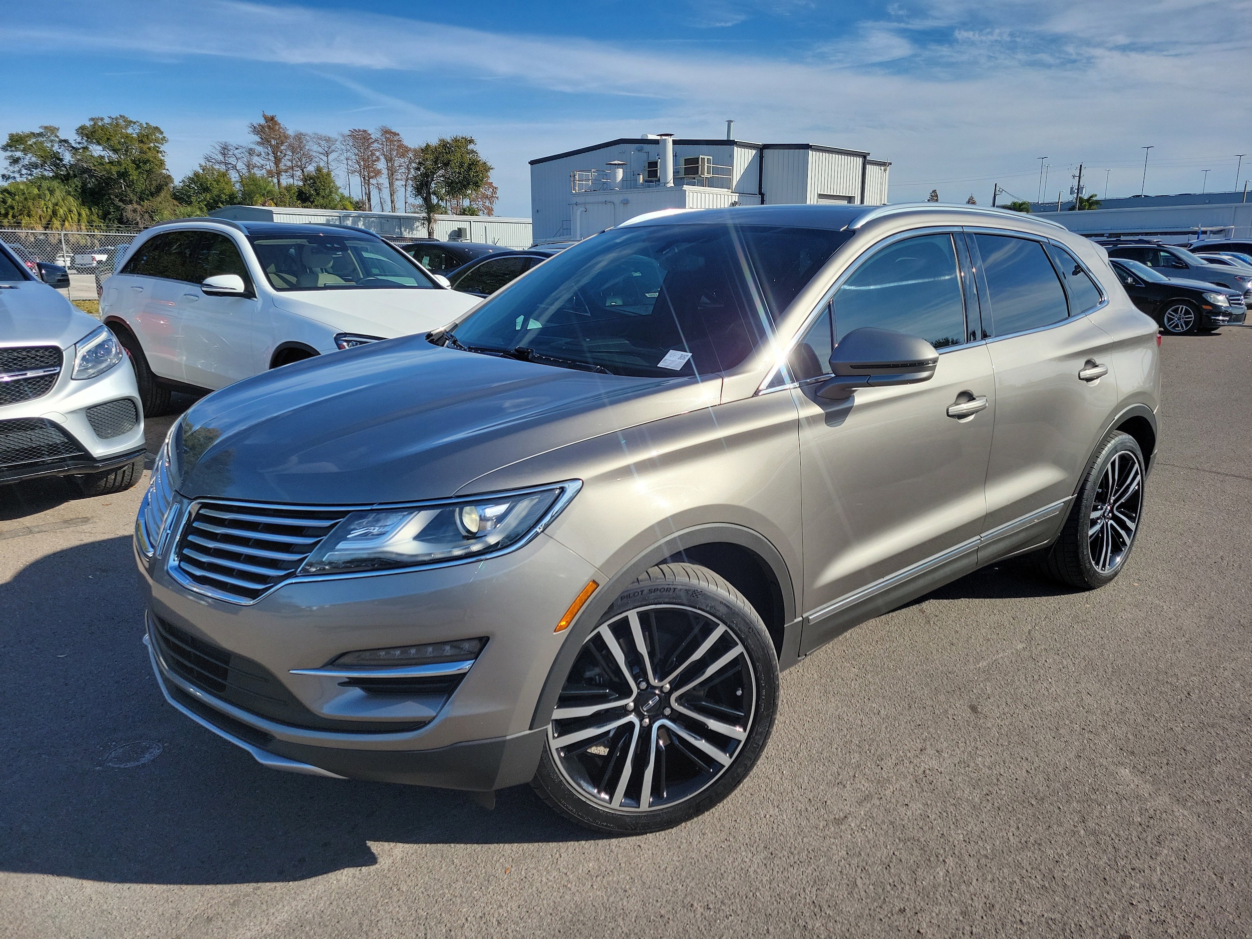 2017 Lincoln MKC Reserve's photo