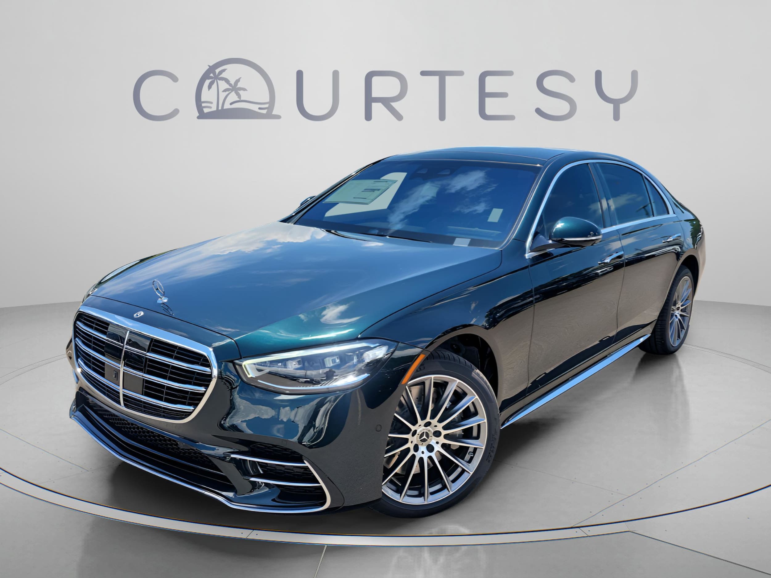 2026 Mercedes-Benz S-Class S 580 4MATIC's photo