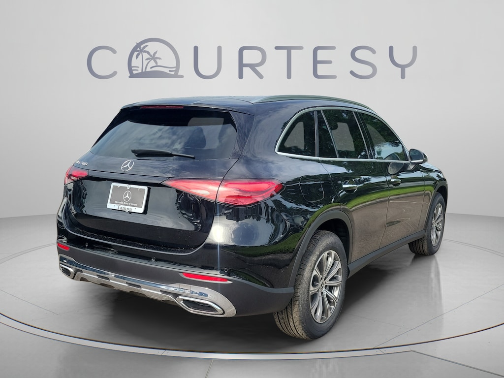 New 2026 Mercedes-Benz GLC 300 SUV