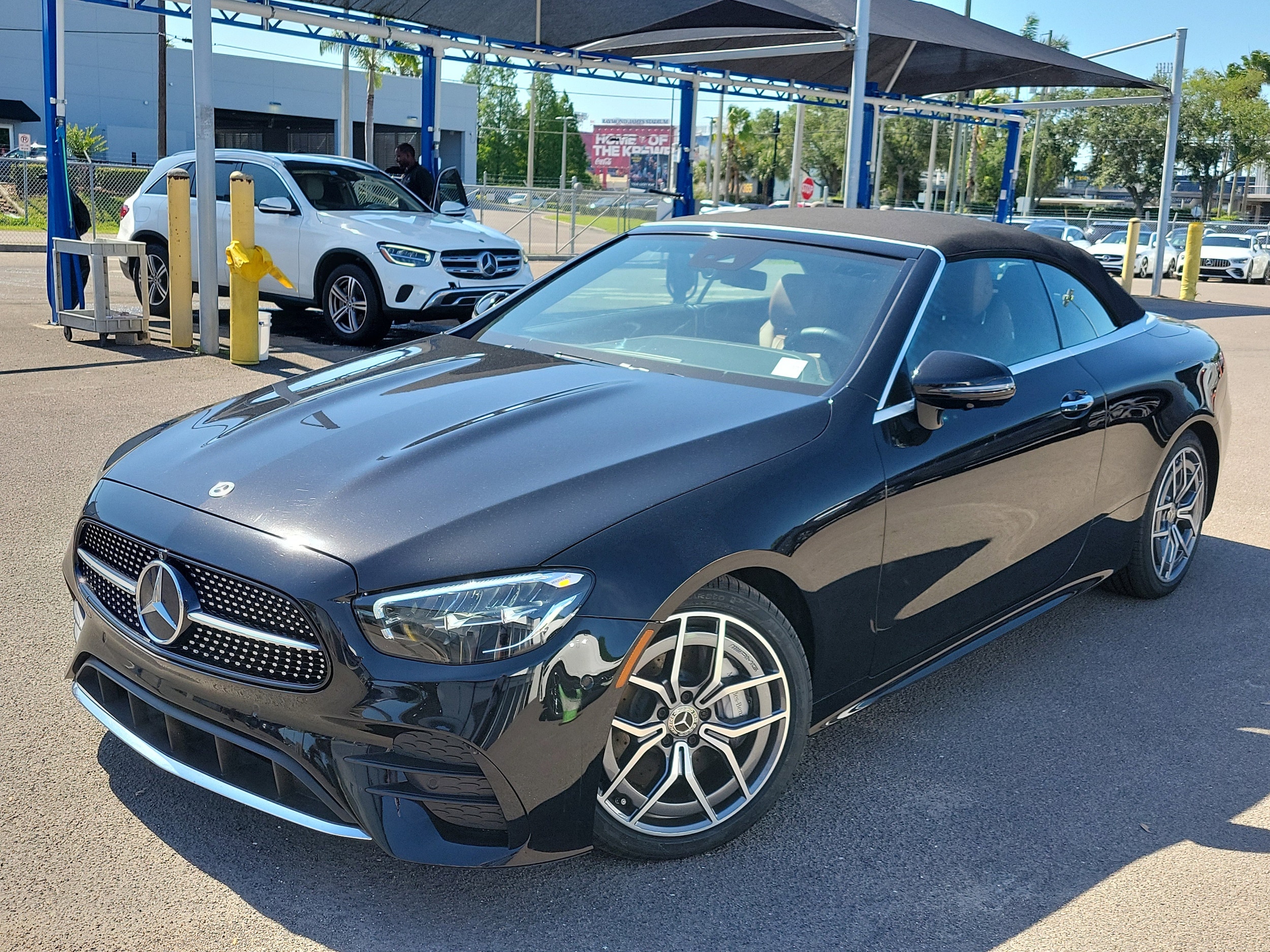 2023 Mercedes-Benz E-Class E450 Cabriolet's photo