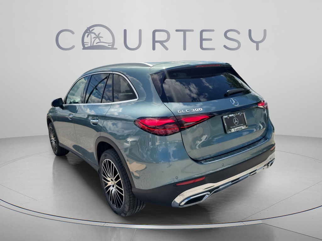 New 2026 Mercedes-Benz GLC 300 SUV