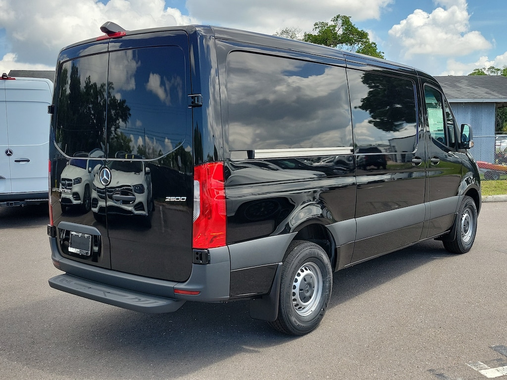New 2026 Mercedes-Benz Sprinter 2500 Standard Roof 4-Cyl Diesel Van Cargo Van