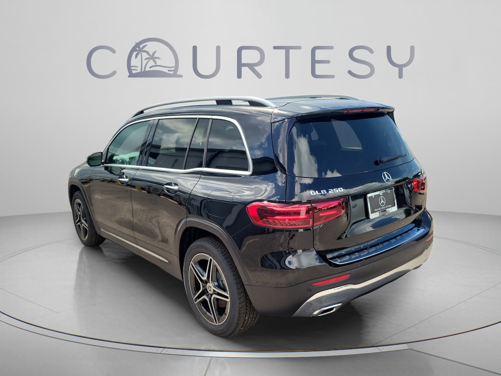 New 2026 Mercedes-Benz GLB 250 SUV