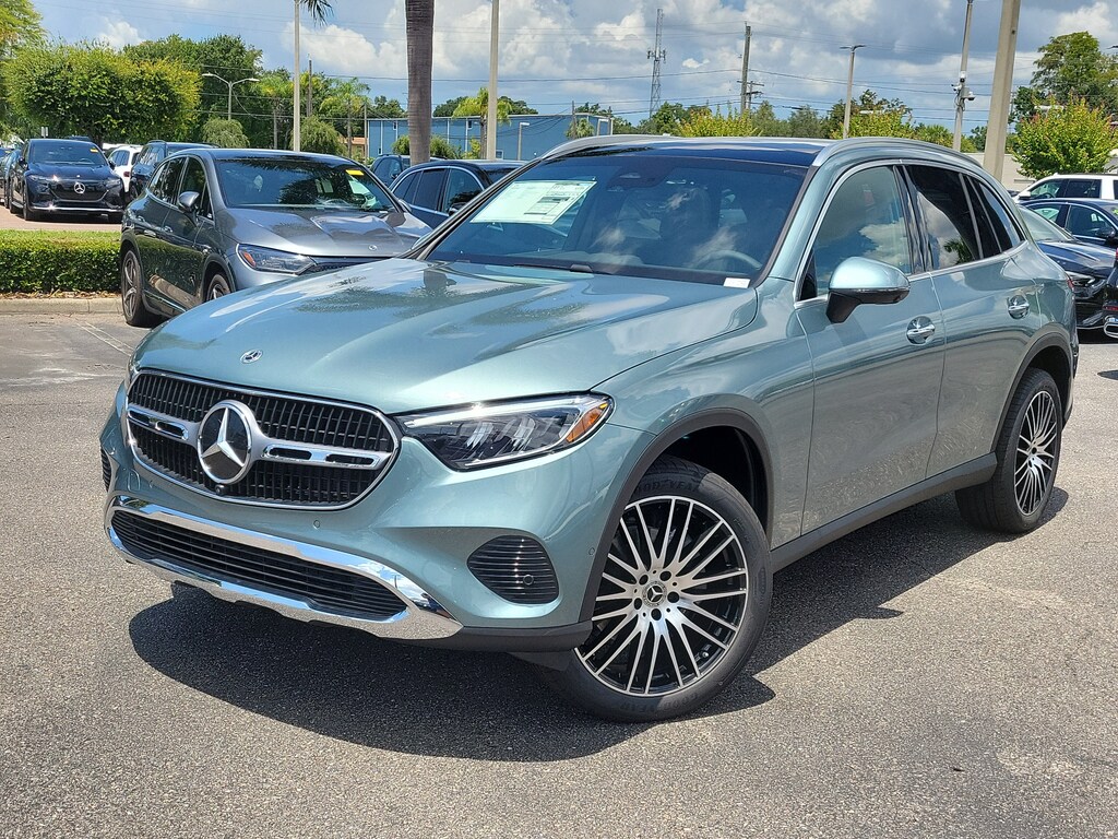 New 2026 Mercedes-Benz GLC 300 SUV