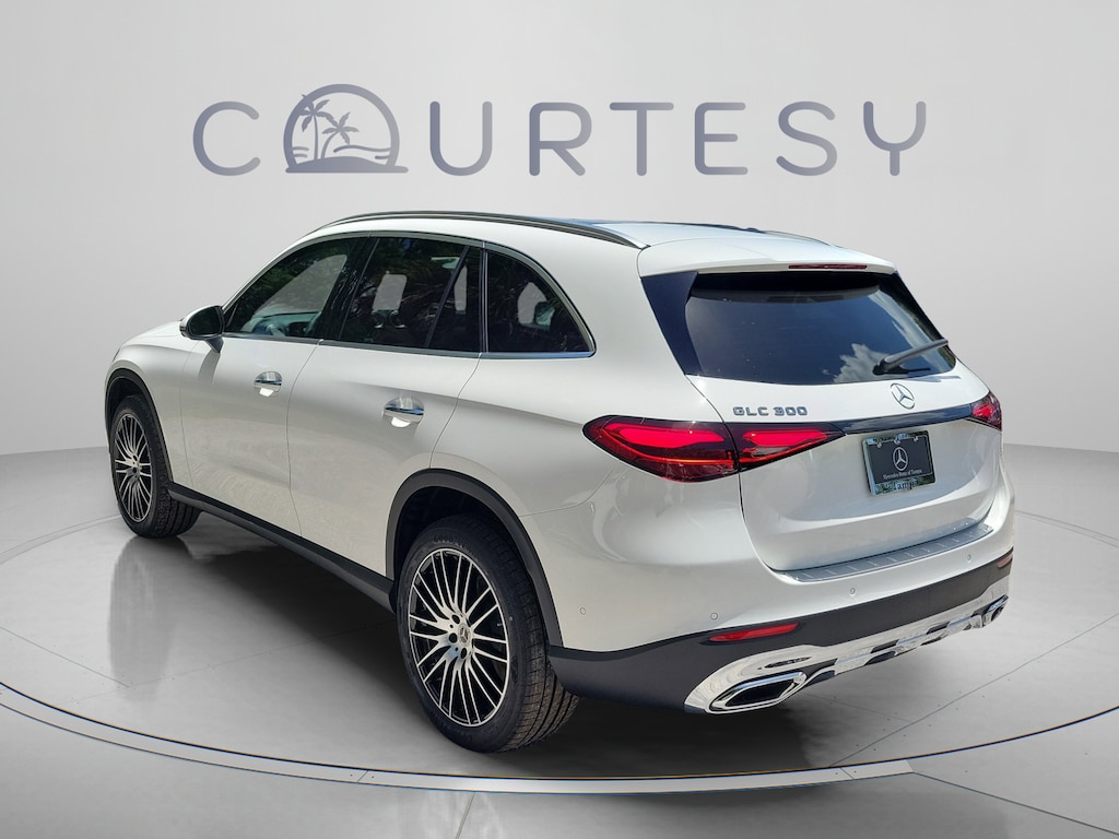 New 2026 Mercedes-Benz GLC 300 SUV