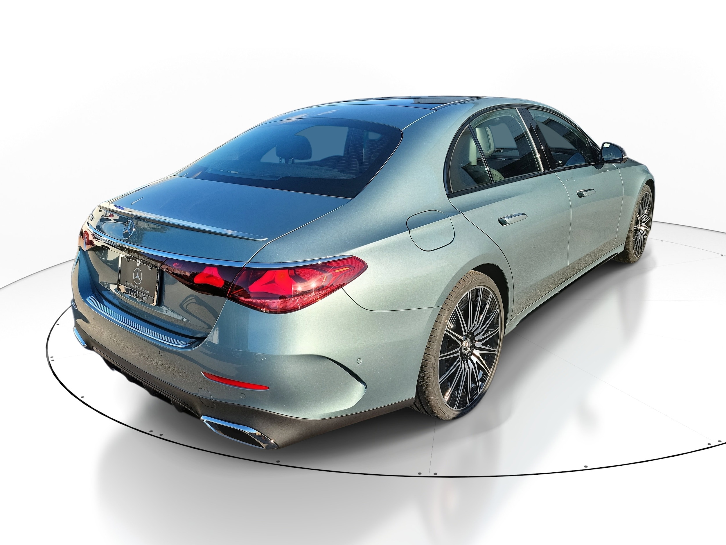 2026 Mercedes Benz E photo 4