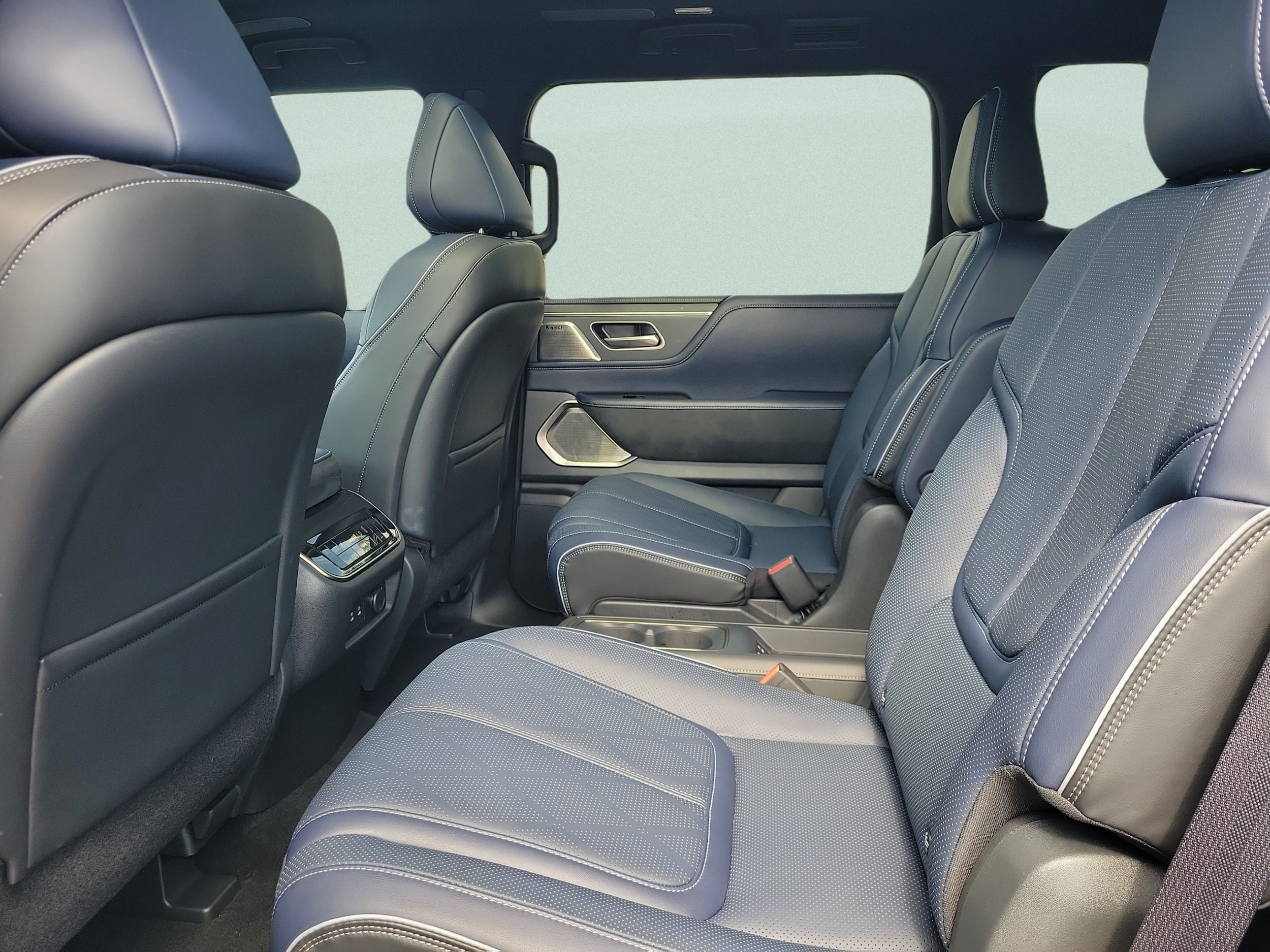 2026 INFINITI QX80 Sport - Photo 41