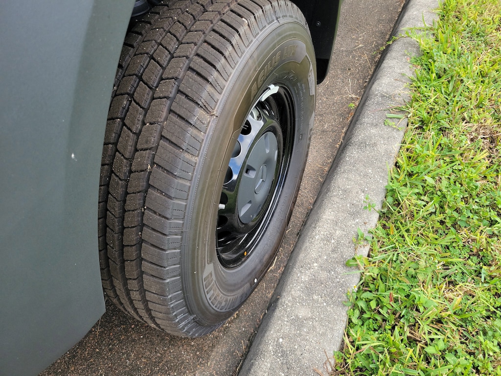 New 2025 Mercedes-Benz Sprinter 2500 High Roof 4-Cyl Diesel HO Van Cargo Van