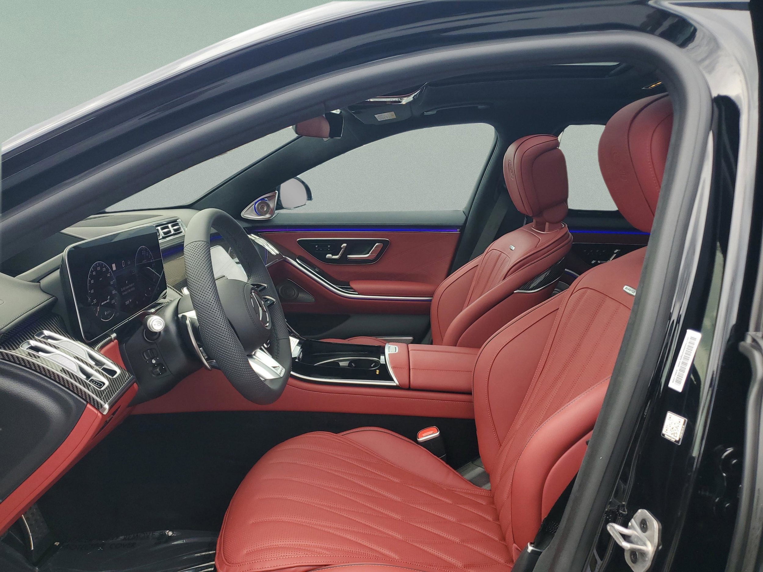 2026 Mercedes-Benz S-Class AMG S 63 - Photo 11