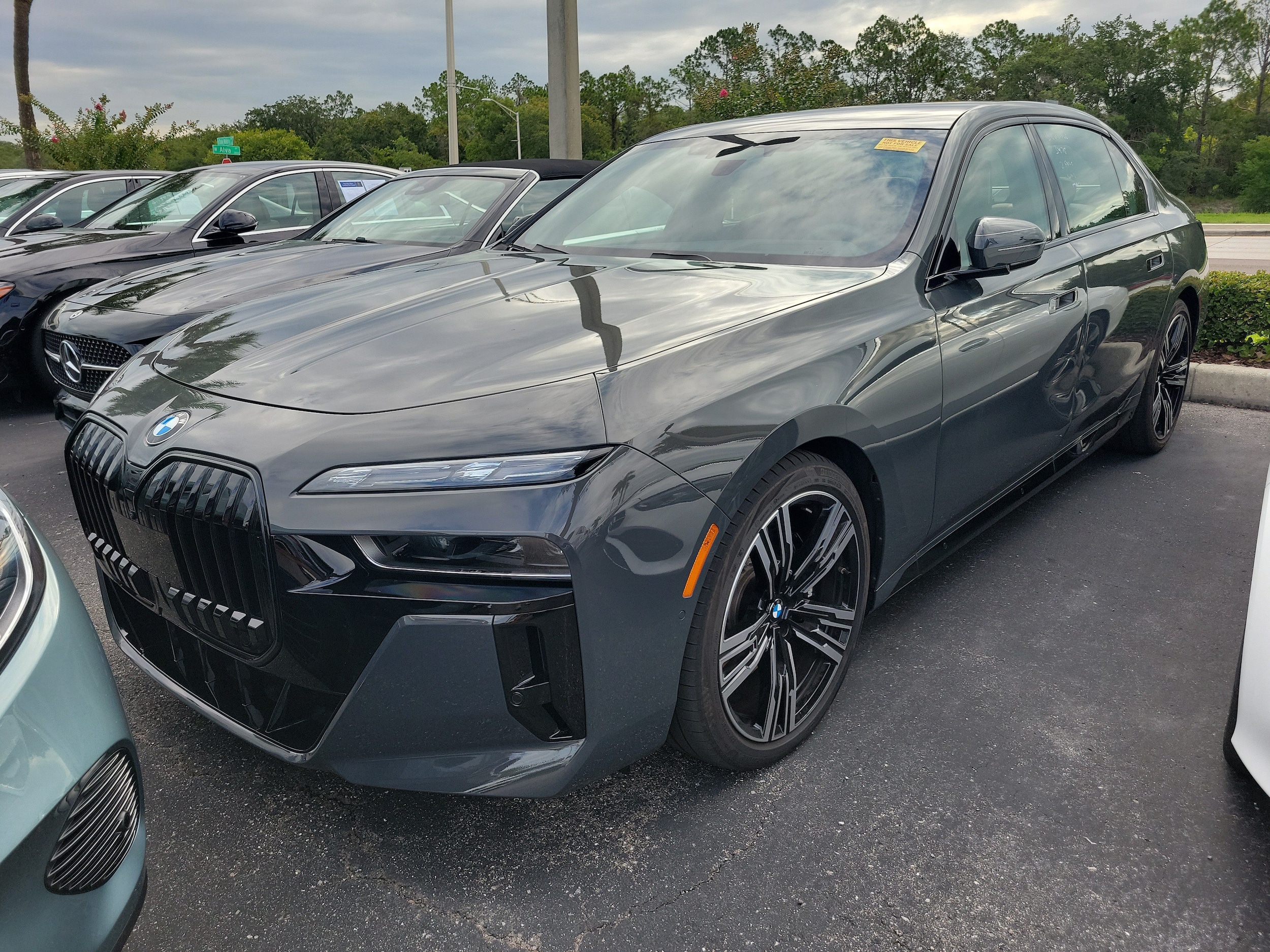 2025 BMW 7 Series 760i xDrive Sedan's photo