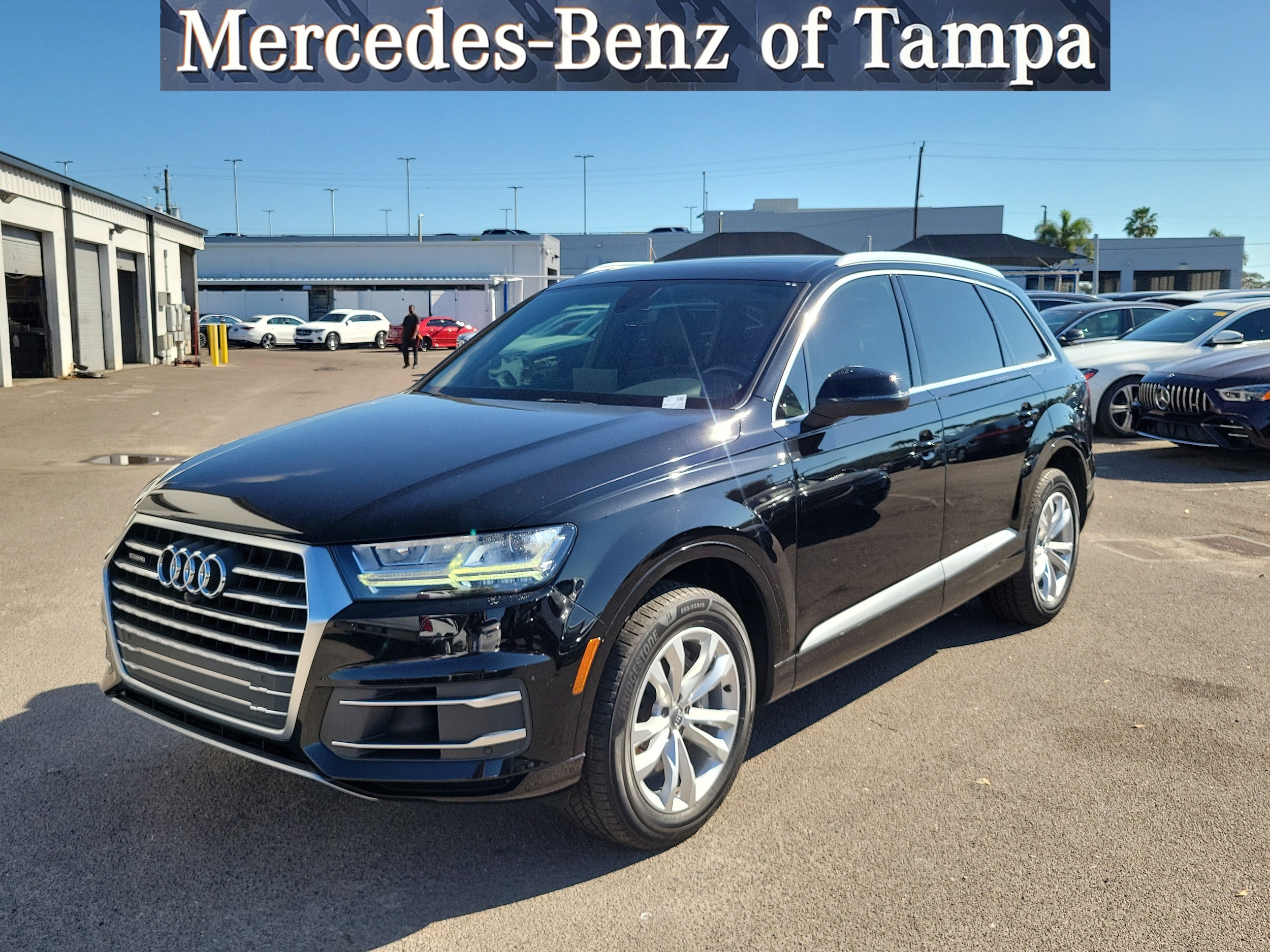 2019 Audi Q7 Premium Plus's photo