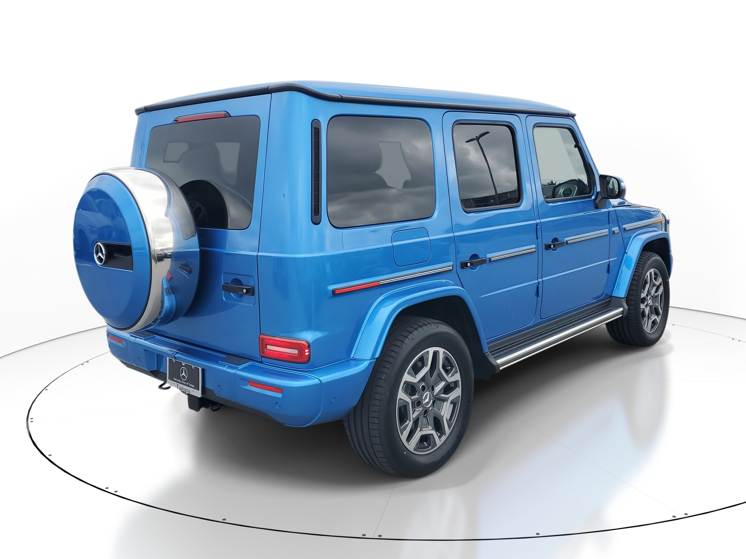 2025 Mercedes Benz G 550 photo 4