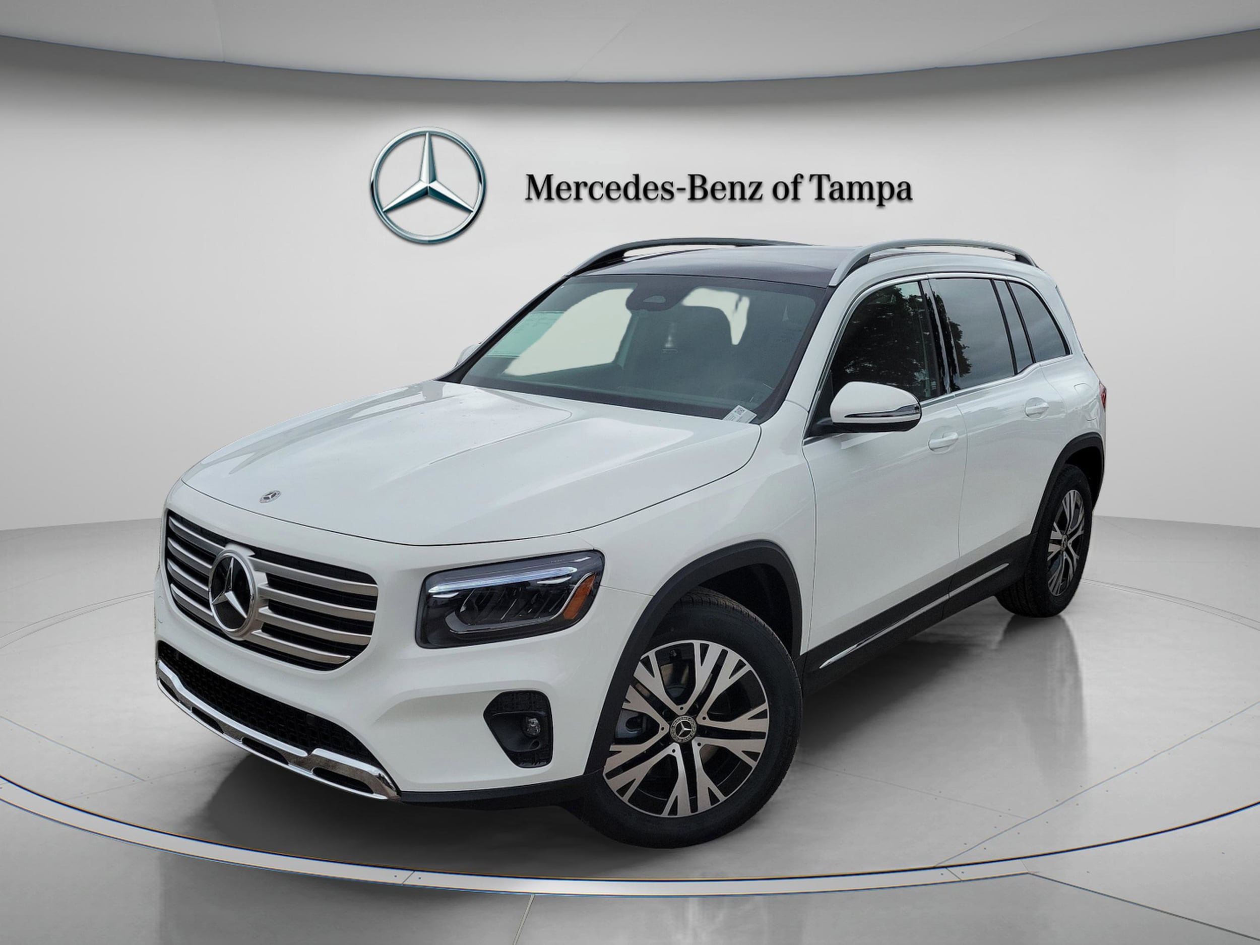 2026 Mercedes-Benz GLB GLB 250's photo