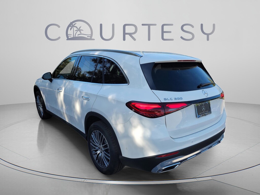New 2026 Mercedes-Benz GLC 300 SUV