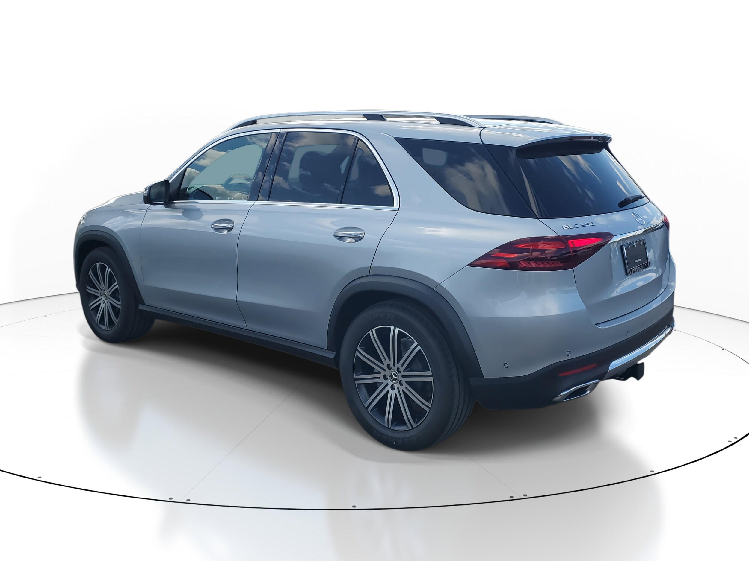 2026 Mercedes Benz GLE 350 photo 4