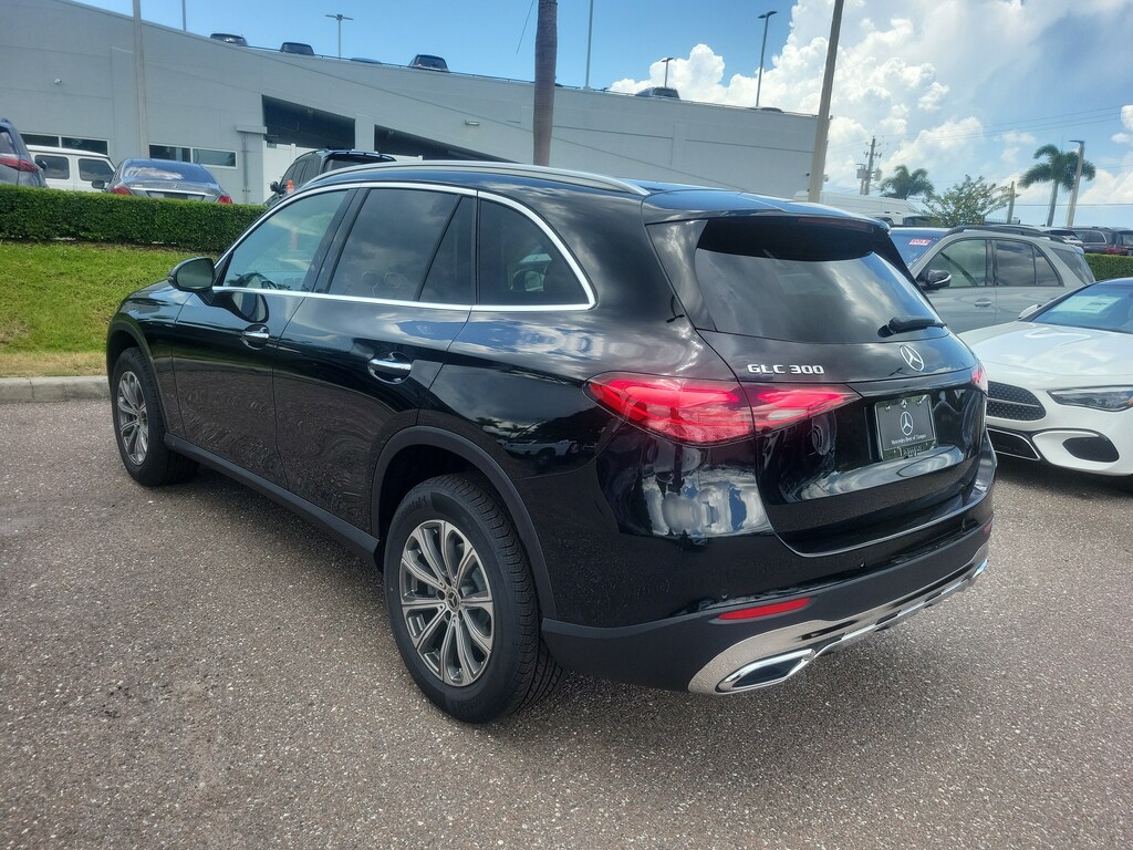 New 2026 Mercedes-Benz GLC 300 SUV