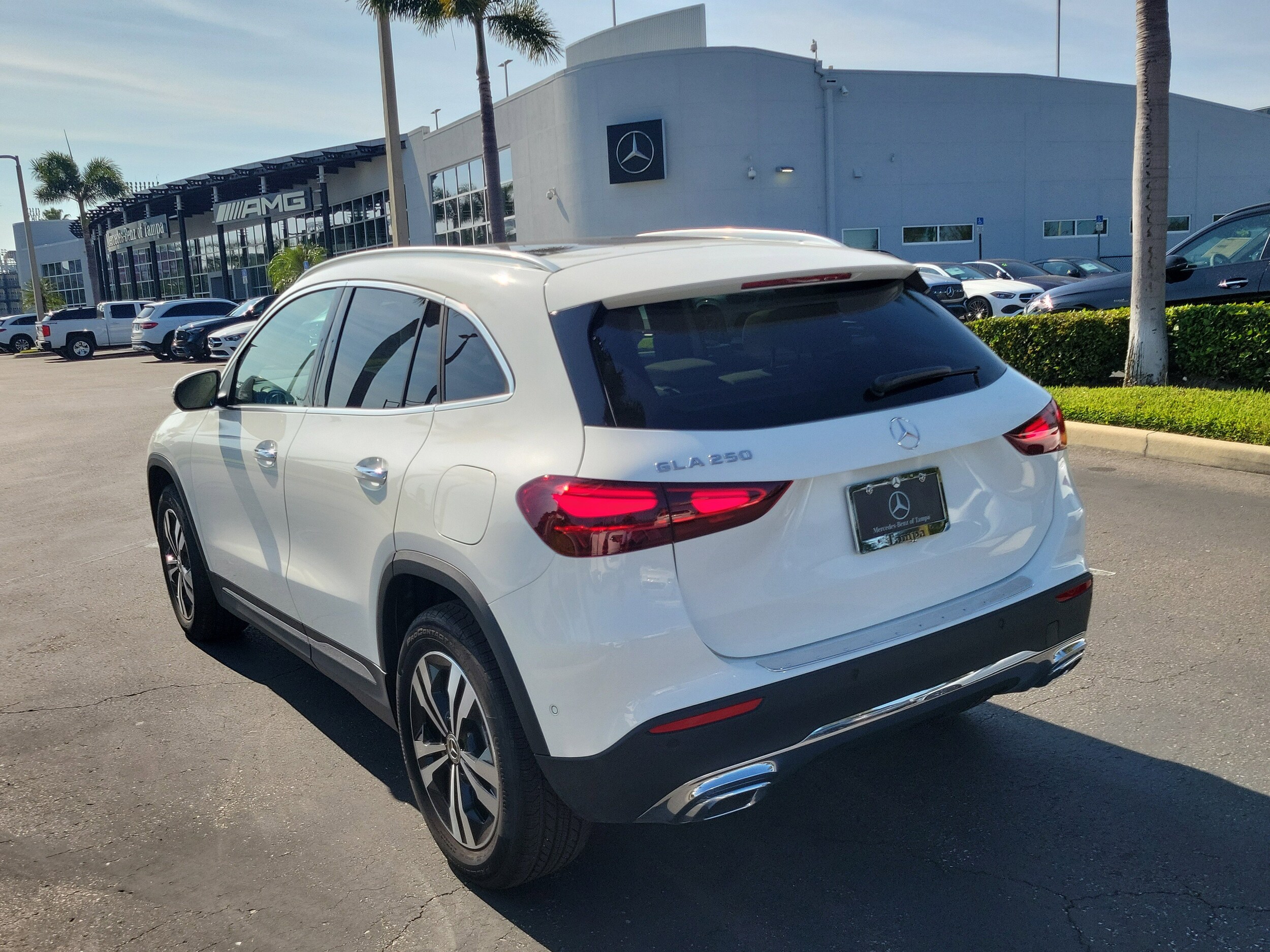 2026 Mercedes Benz GLA 250 photo 3