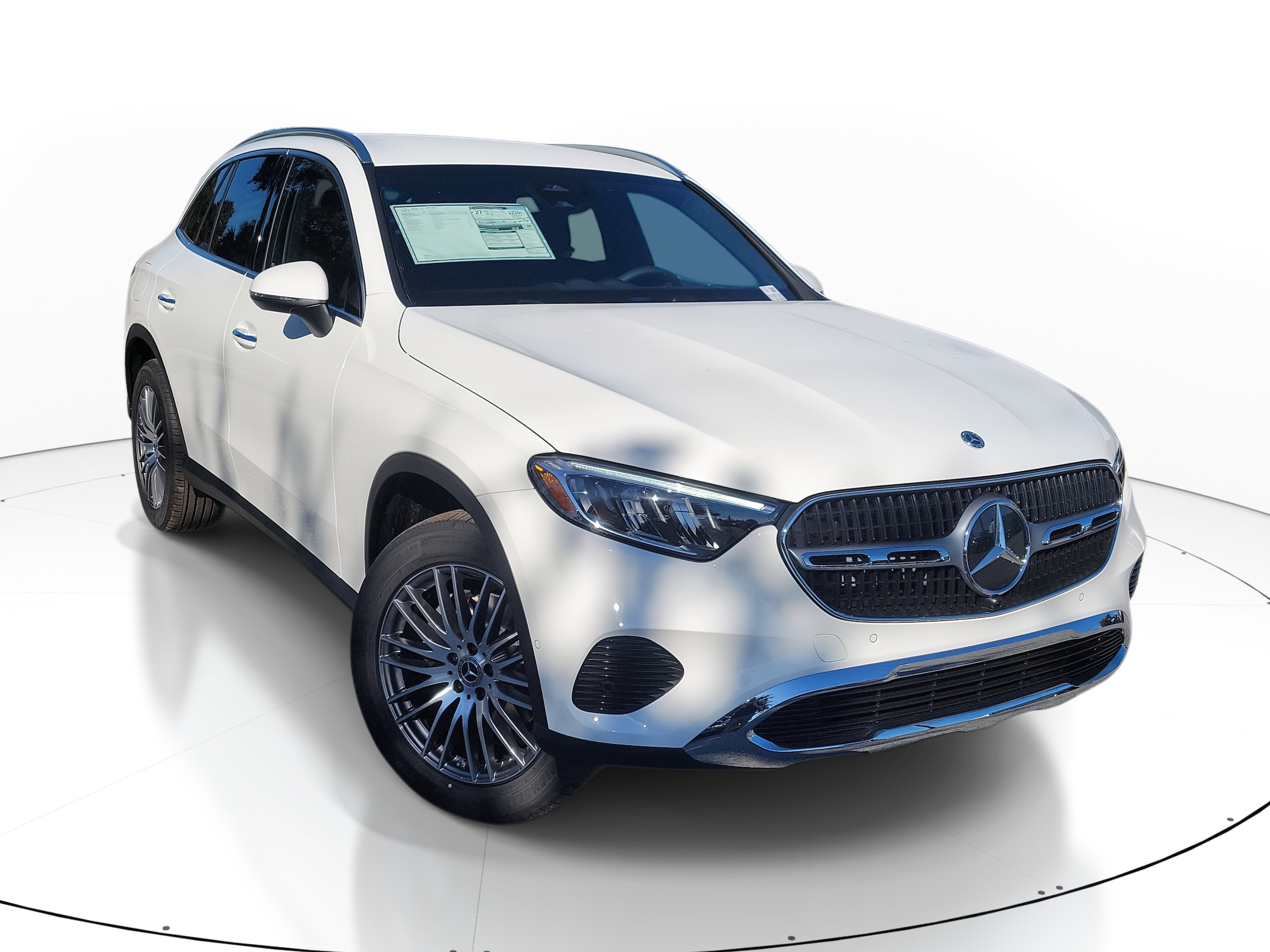 2026 Mercedes-Benz GLC Base's photo