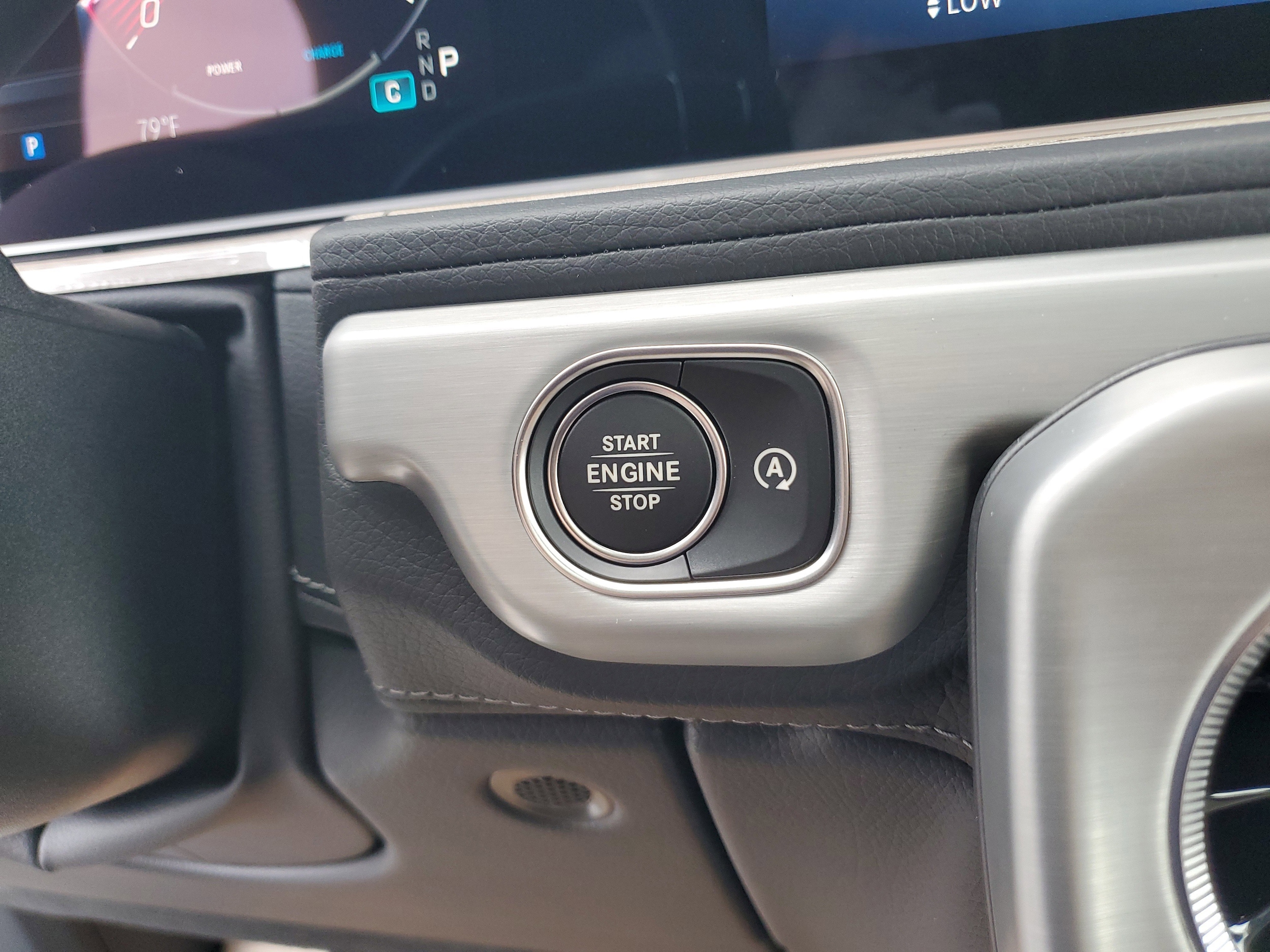 2025 Mercedes Benz G 550 photo 4