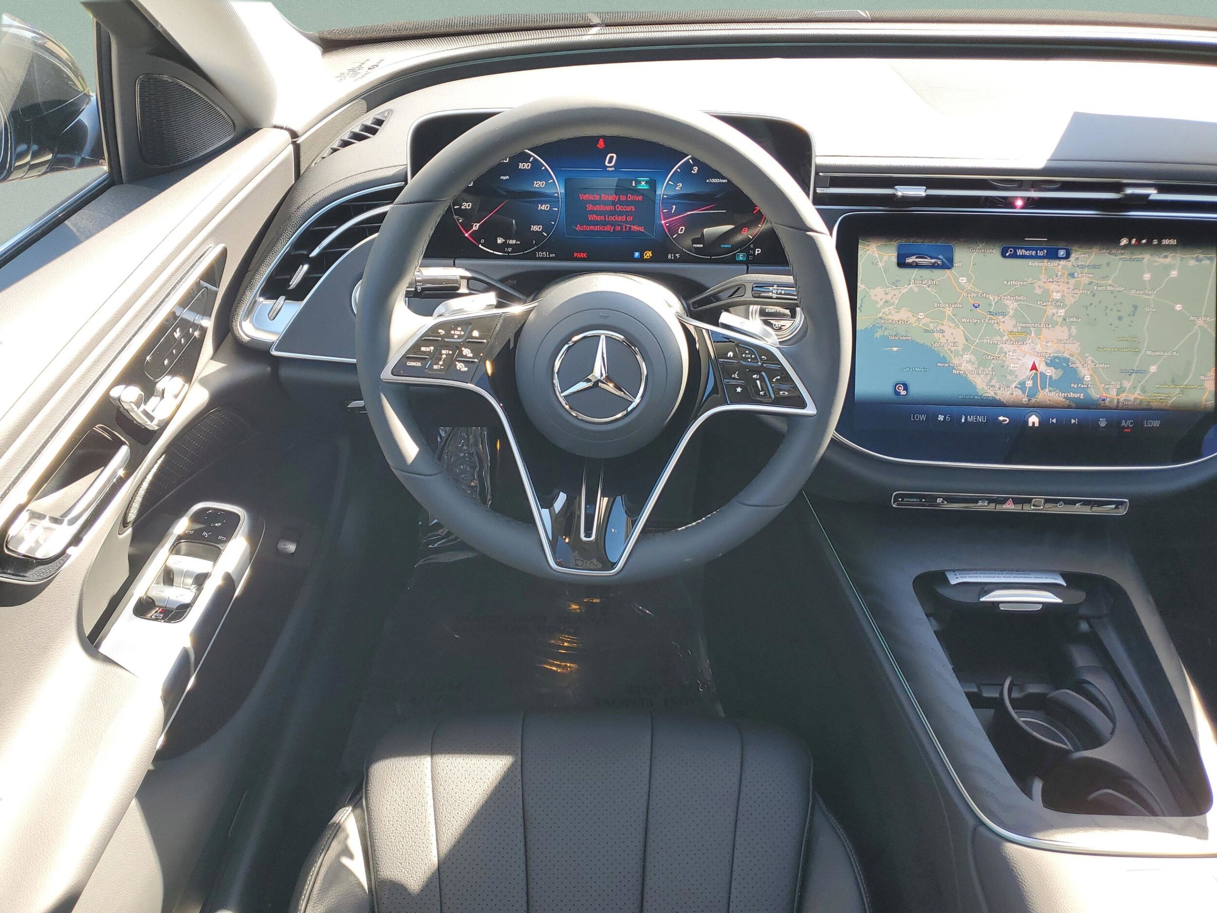 2026 Mercedes-Benz E-Class E350 - Photo 24