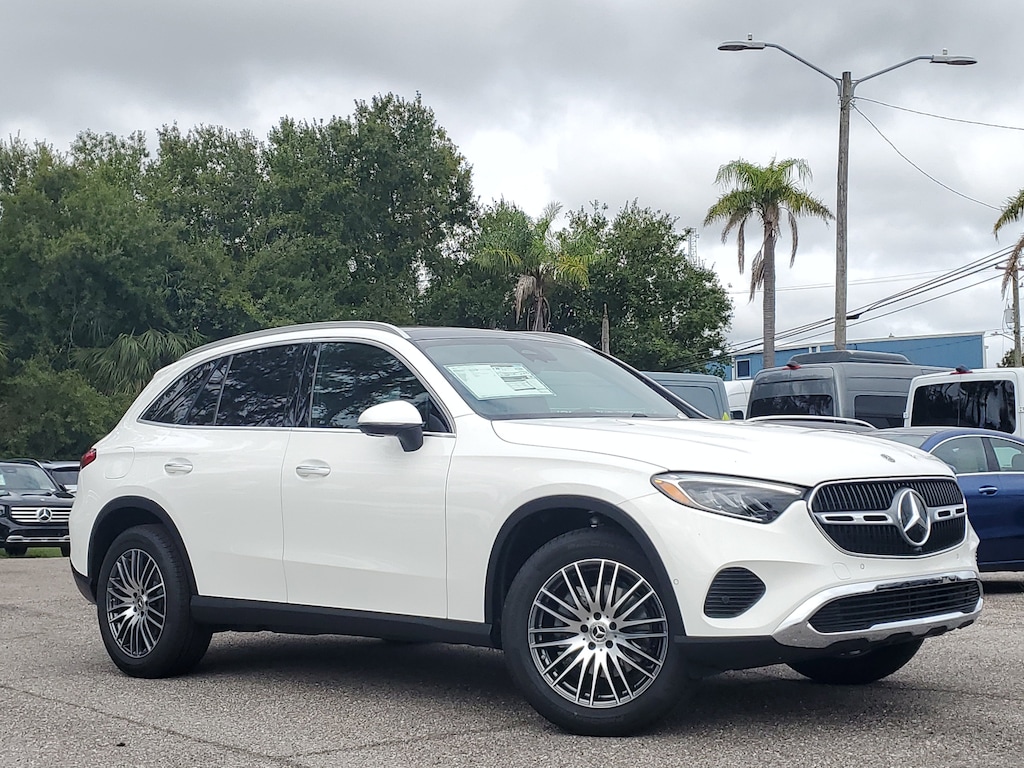 New 2026 Mercedes-Benz GLC 300 4MATIC SUV