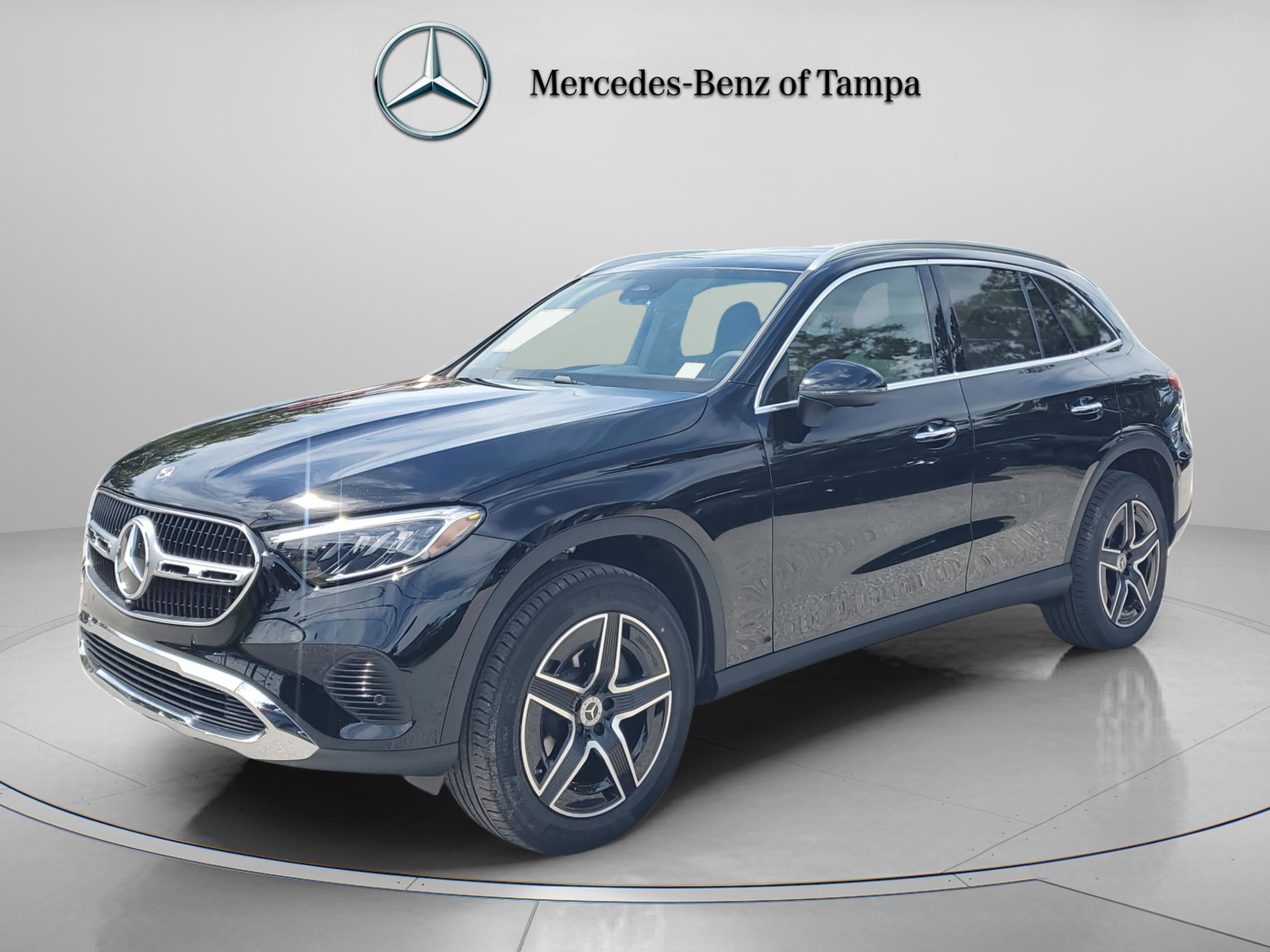 2026 Mercedes-Benz GLC Base's photo