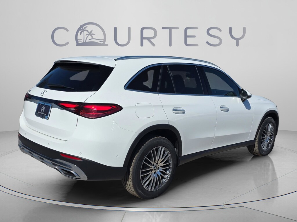 New 2026 Mercedes-Benz GLC 300 SUV