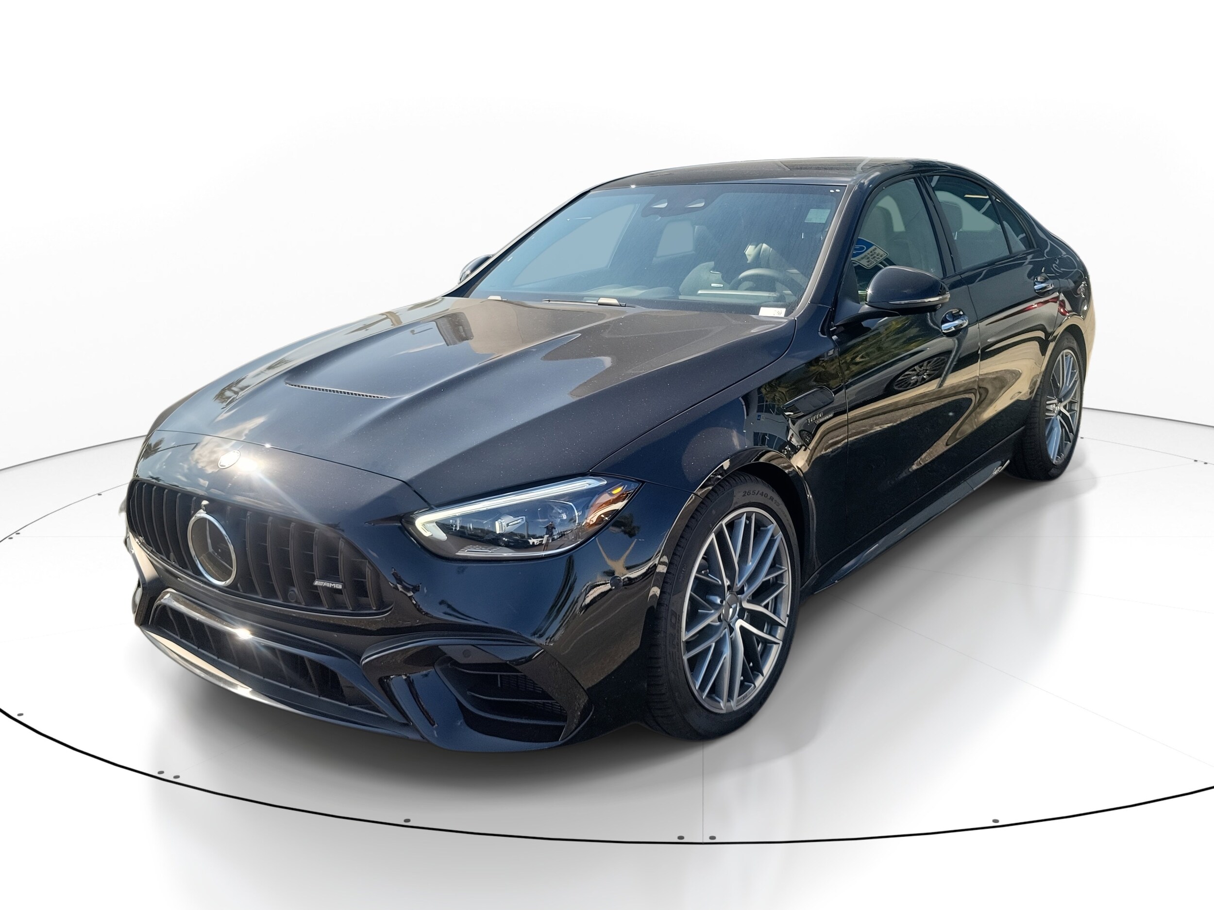 2026 Mercedes Benz C AMG 63 S E PERFORMANCE photo 3