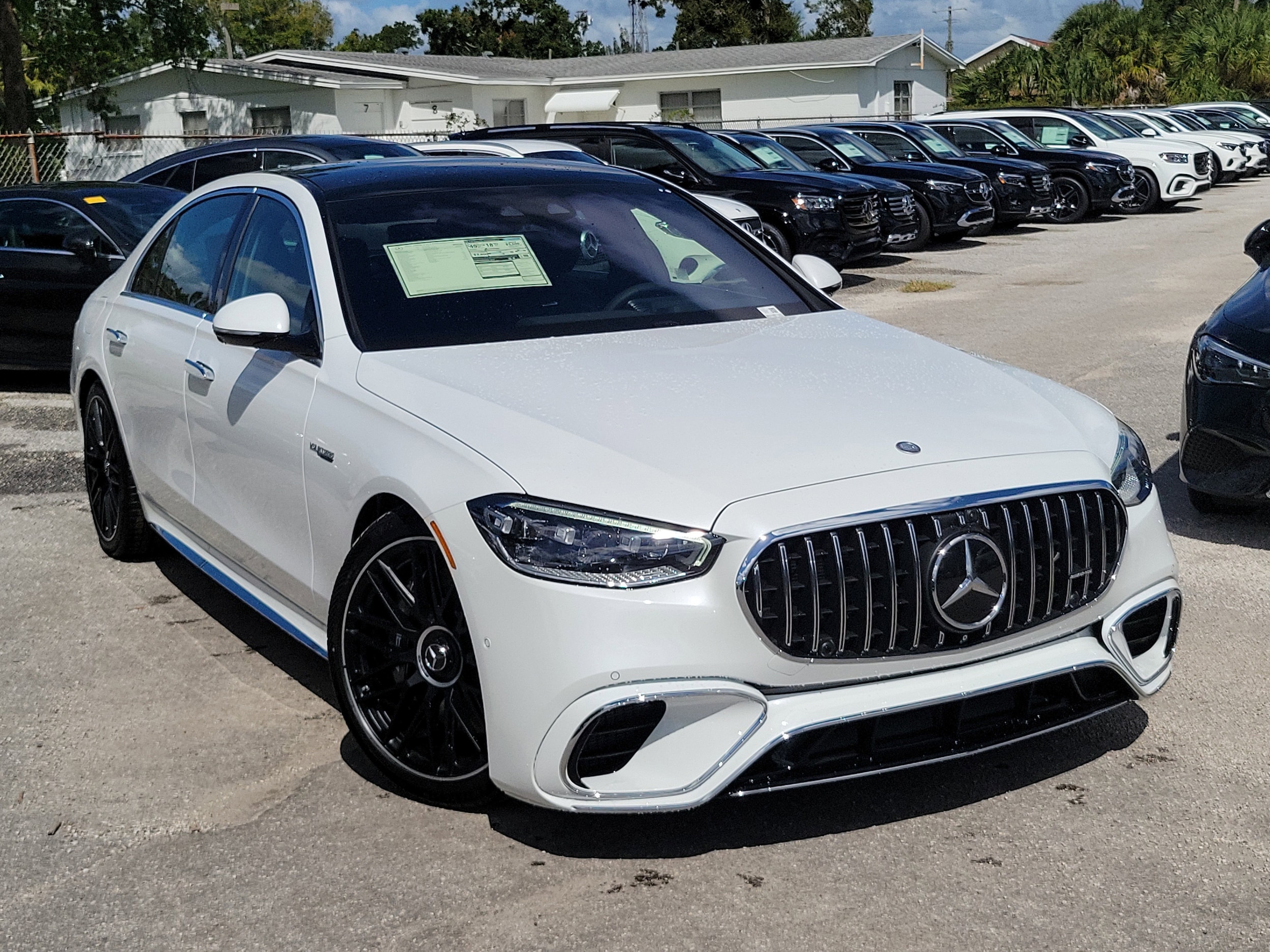 2026 Mercedes-Benz S-Class AMG S 63's photo