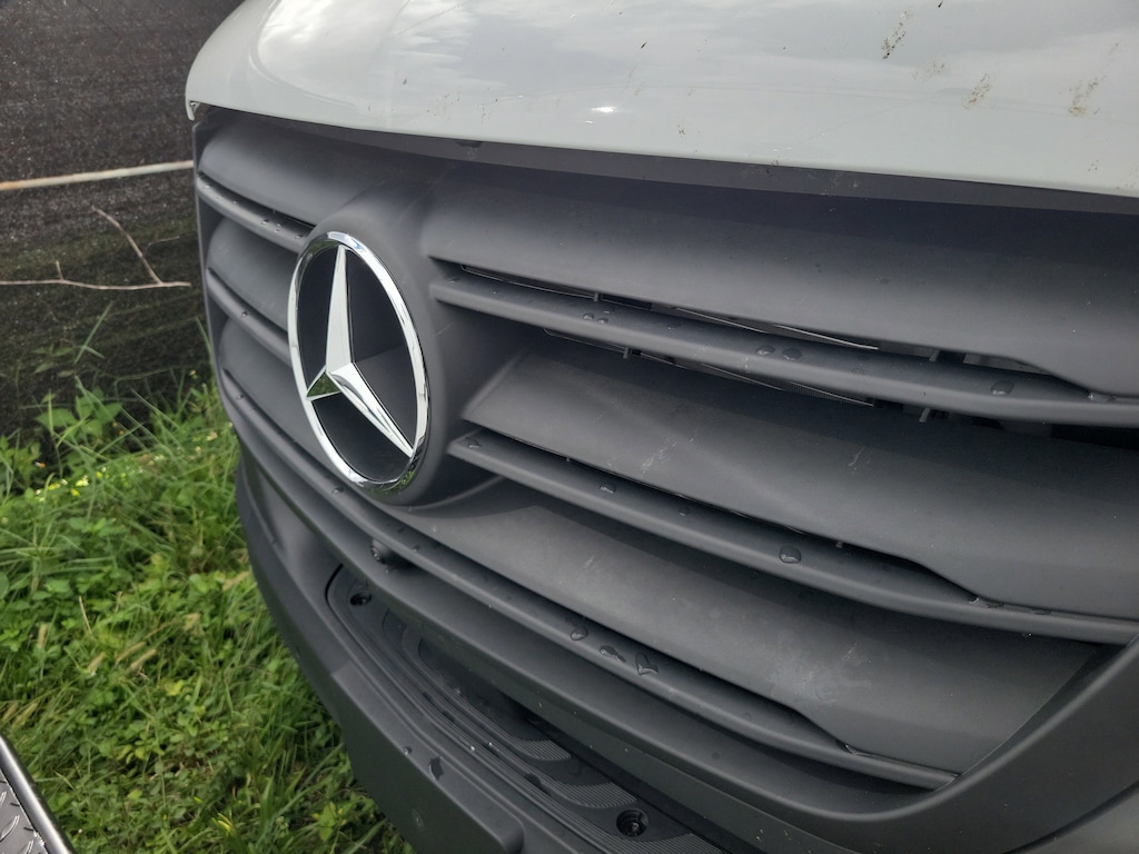 New 2026 Mercedes-Benz Sprinter 2500 Standard Roof 4-Cyl Diesel Van Cargo Van