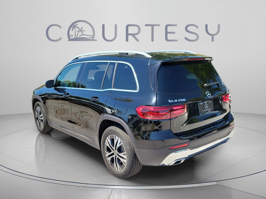 New 2026 Mercedes-Benz GLB 250 SUV