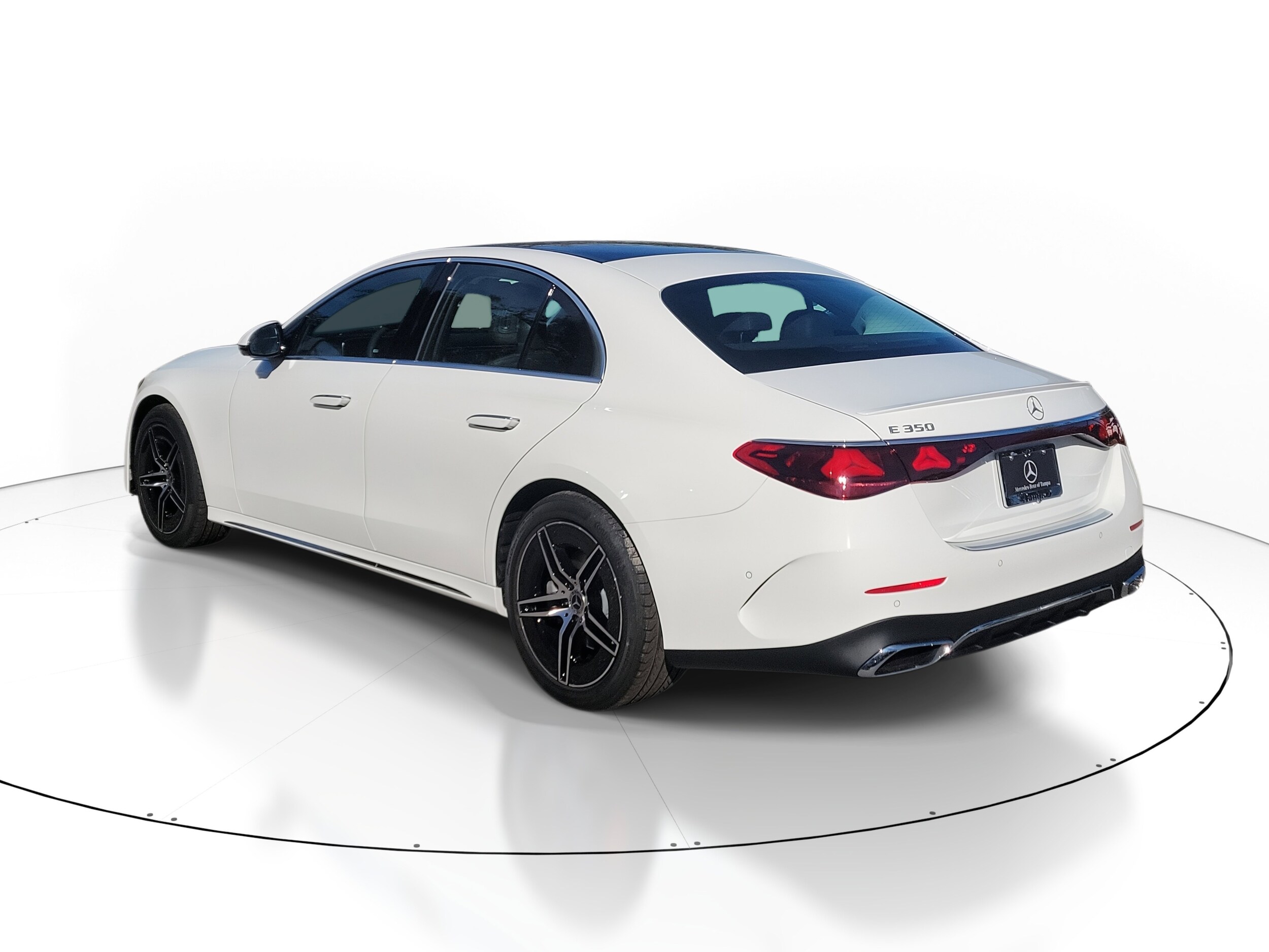 2026 Mercedes Benz E 350 Sedan photo 3