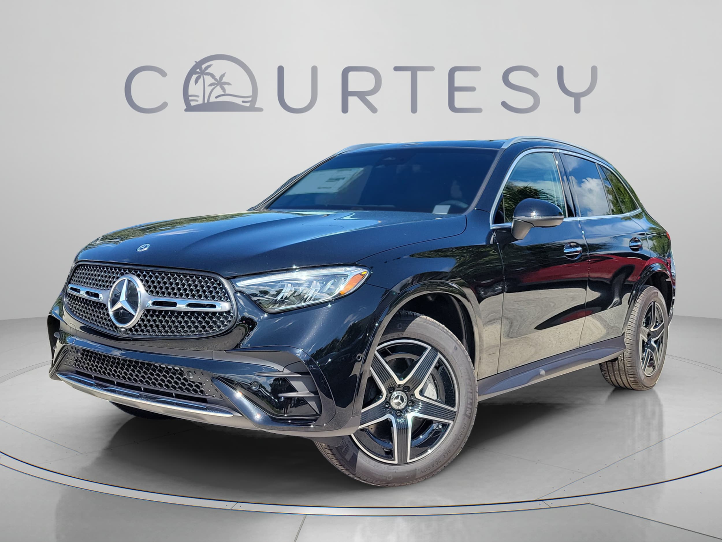 2026 Mercedes-Benz GLC Base